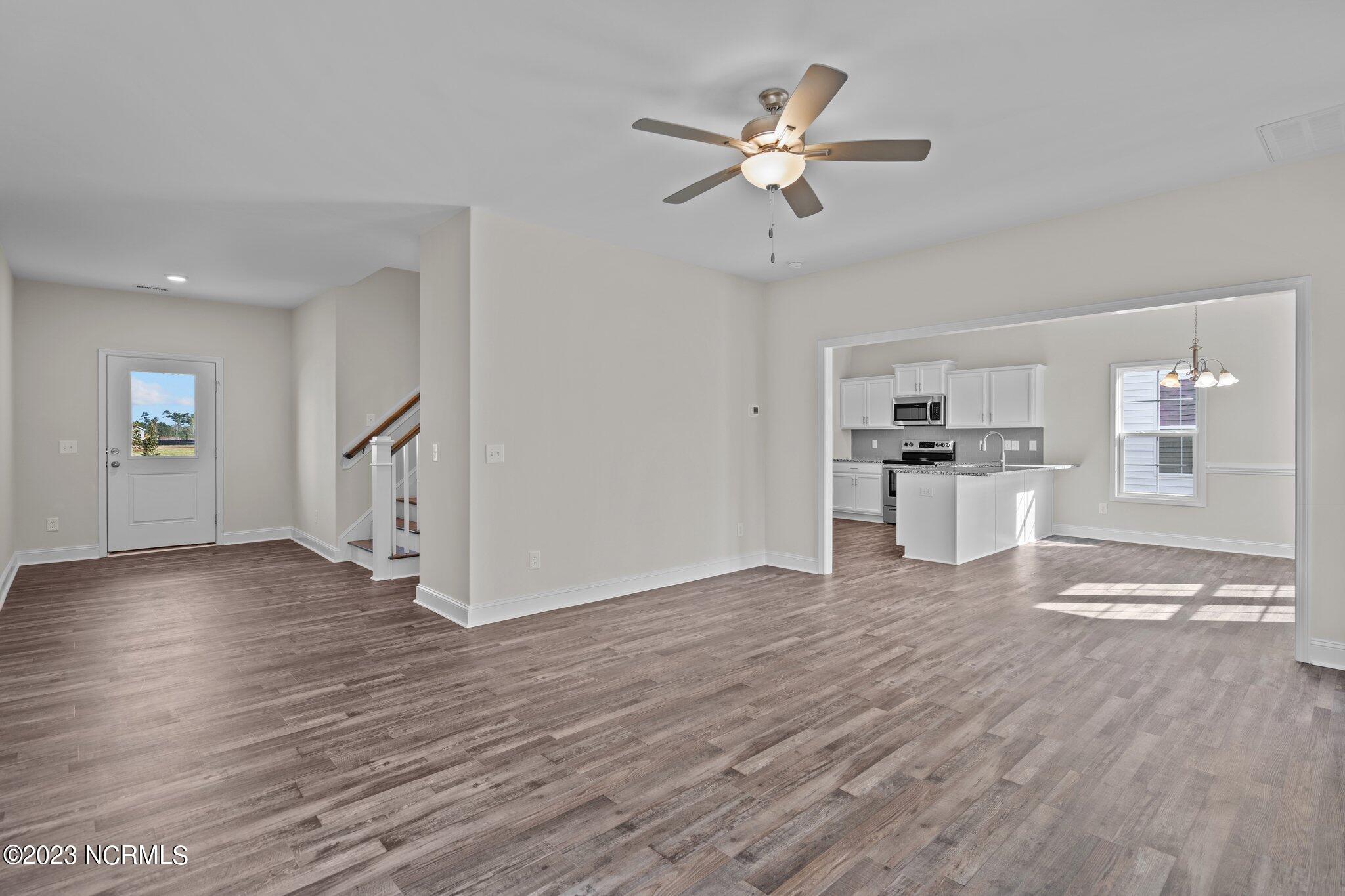 117 S Wild Indigo Place