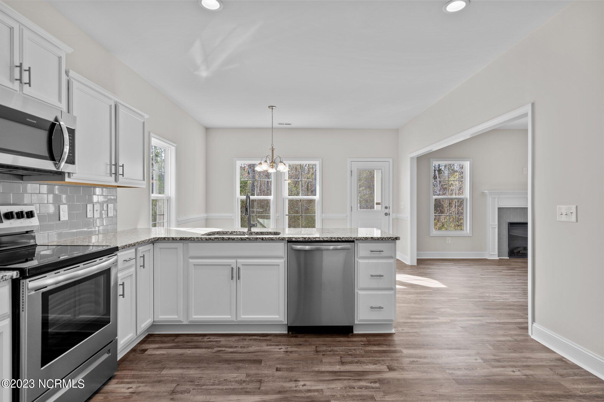 117 S Wild Indigo Place