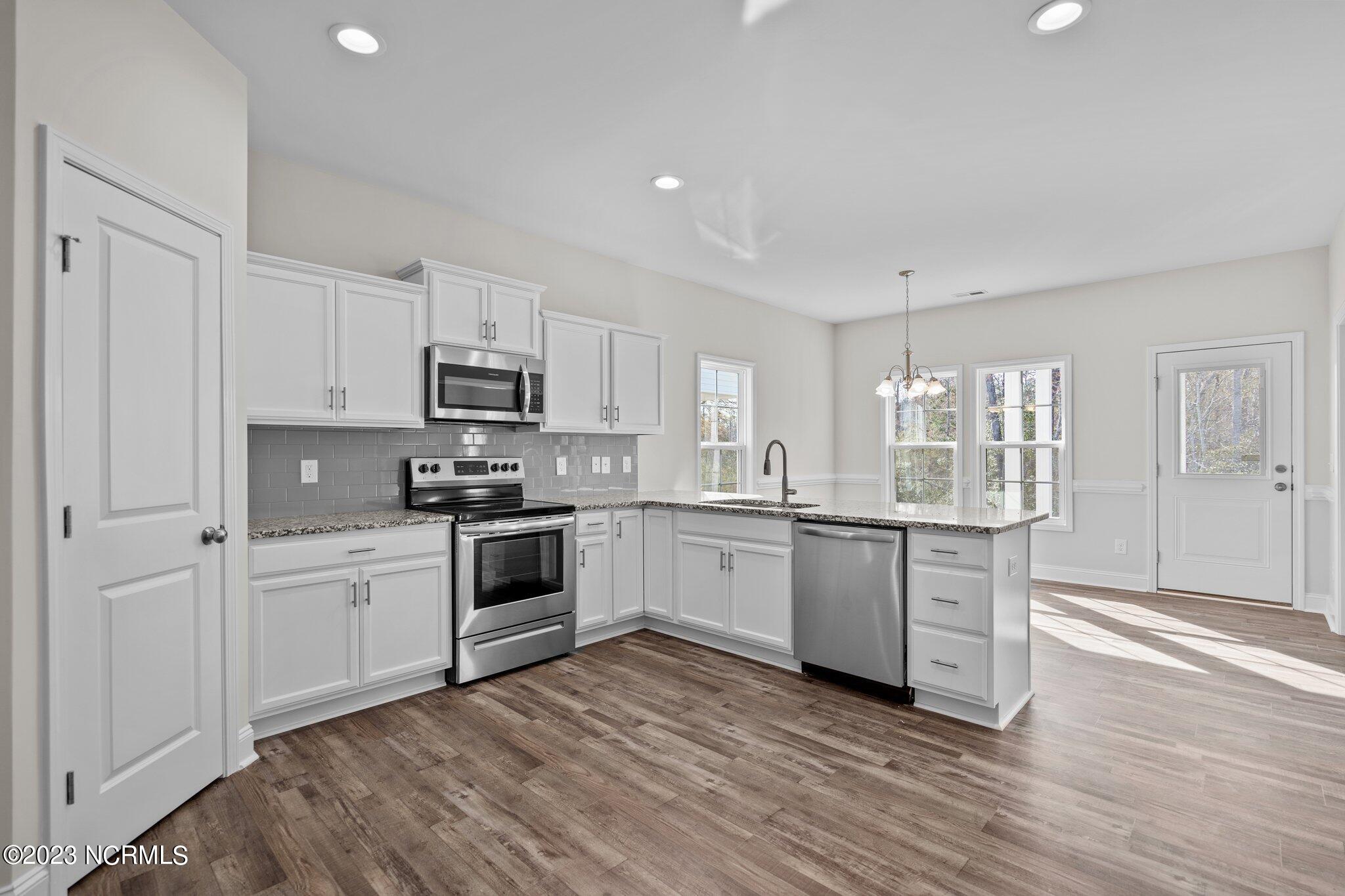 117 S Wild Indigo Place