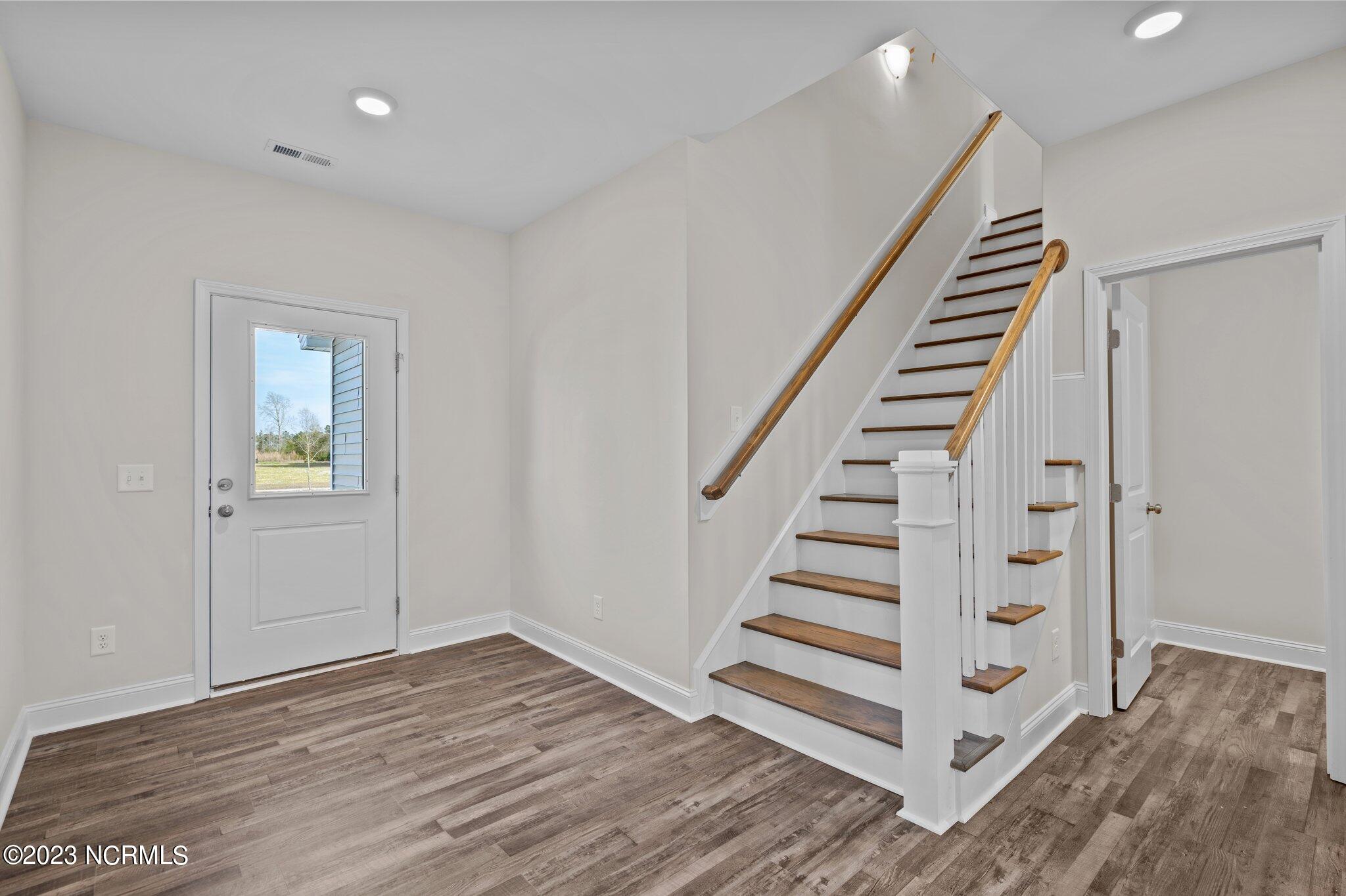 117 S Wild Indigo Place