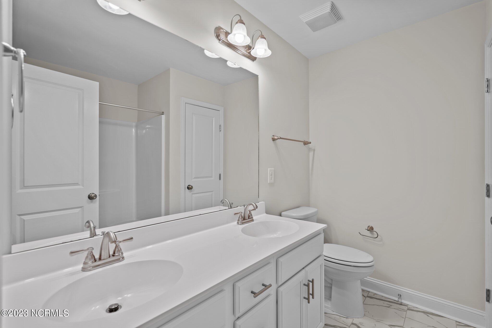 117 S Wild Indigo Place