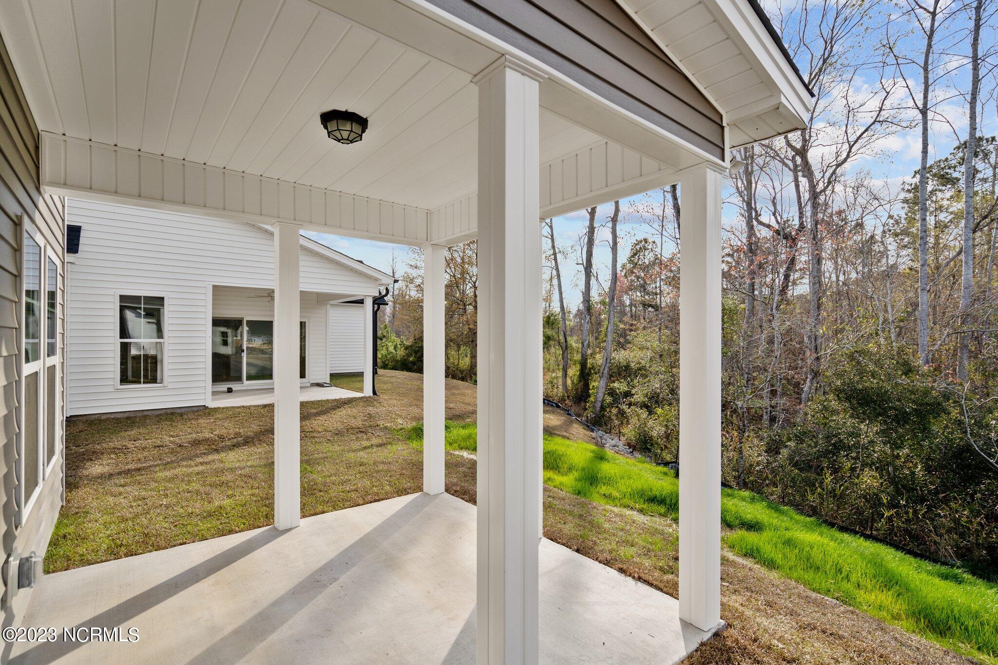 117 S Wild Indigo Place