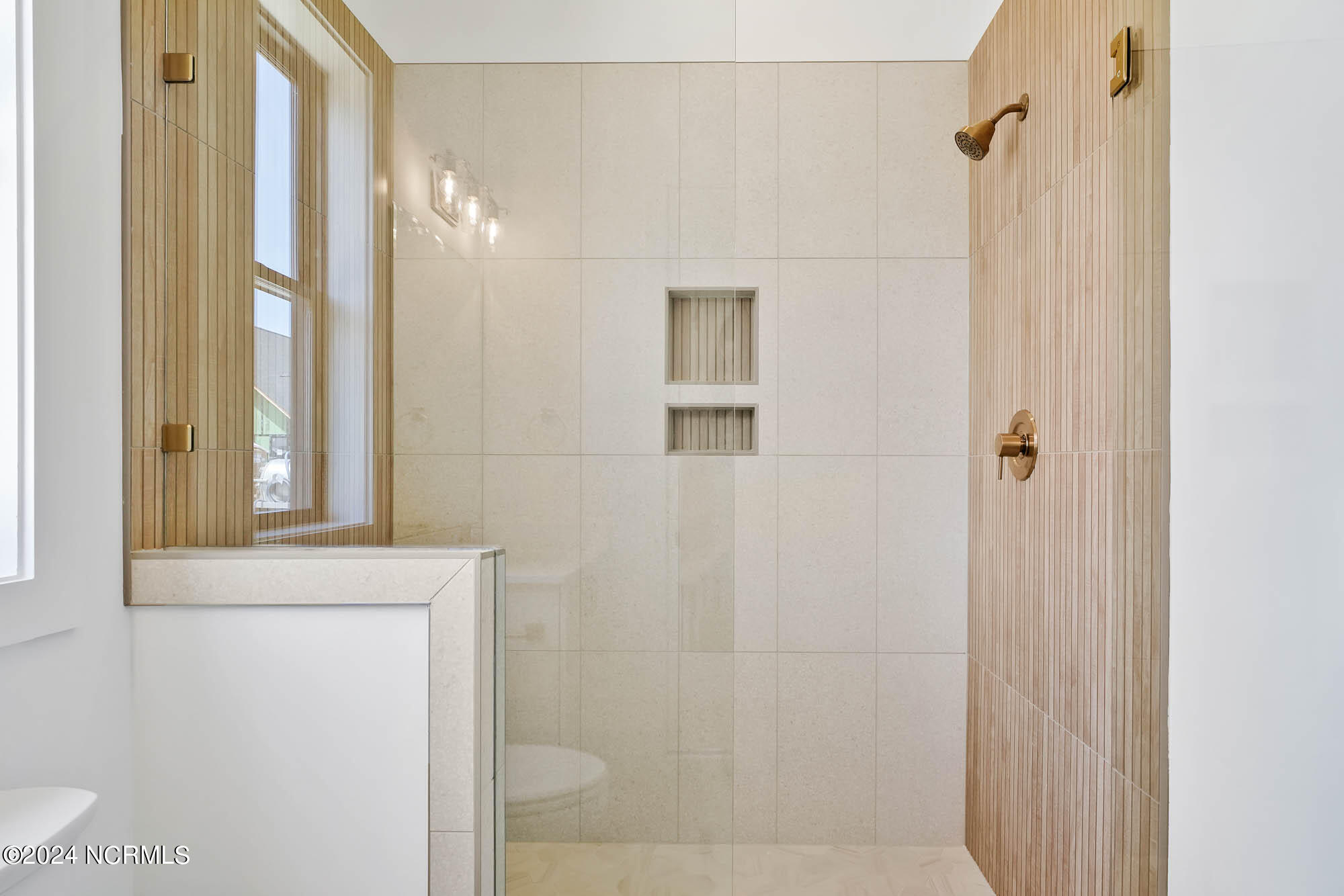 8286 Winding Creek Circle