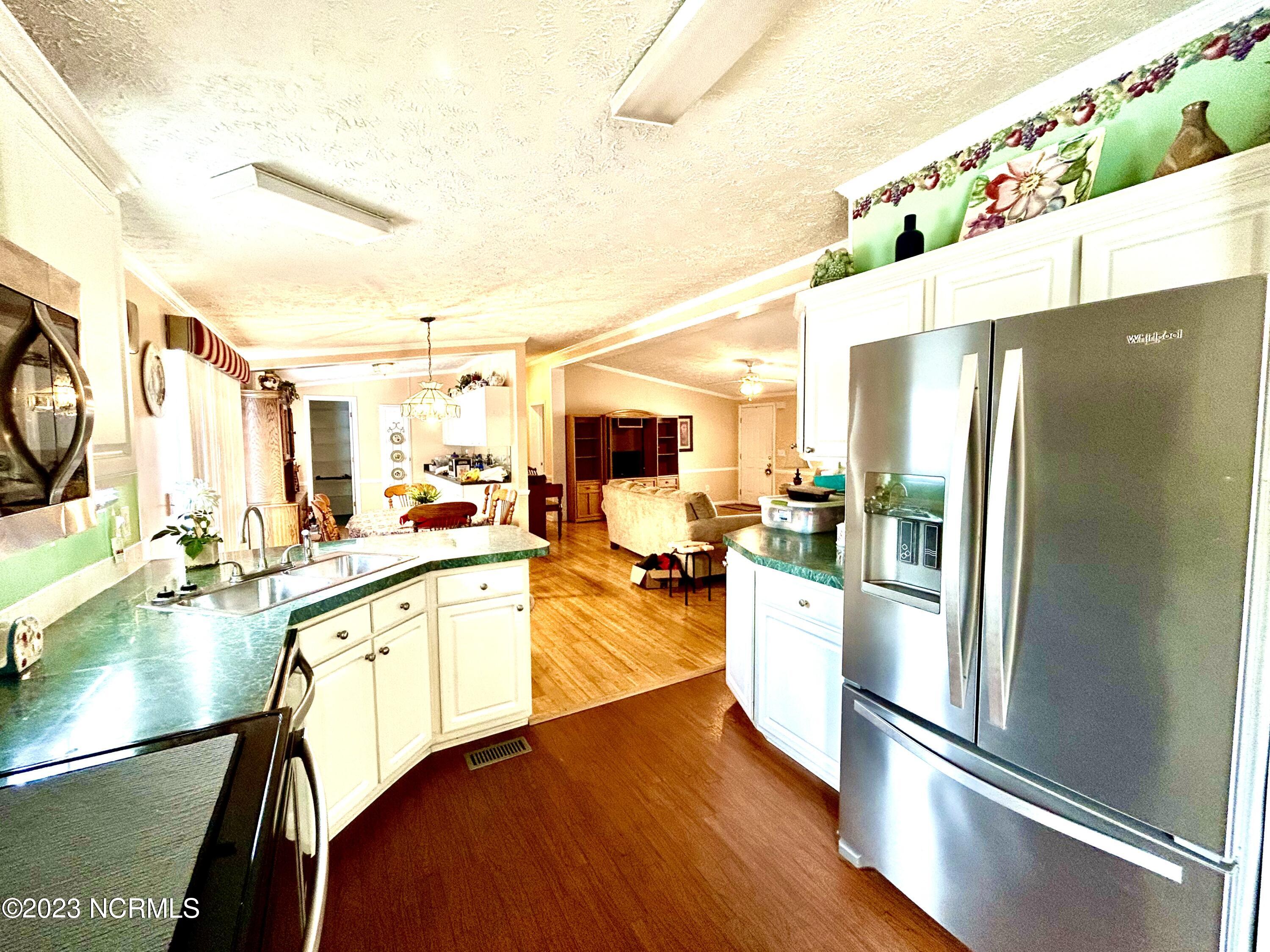 2759 Clearwater Court SW