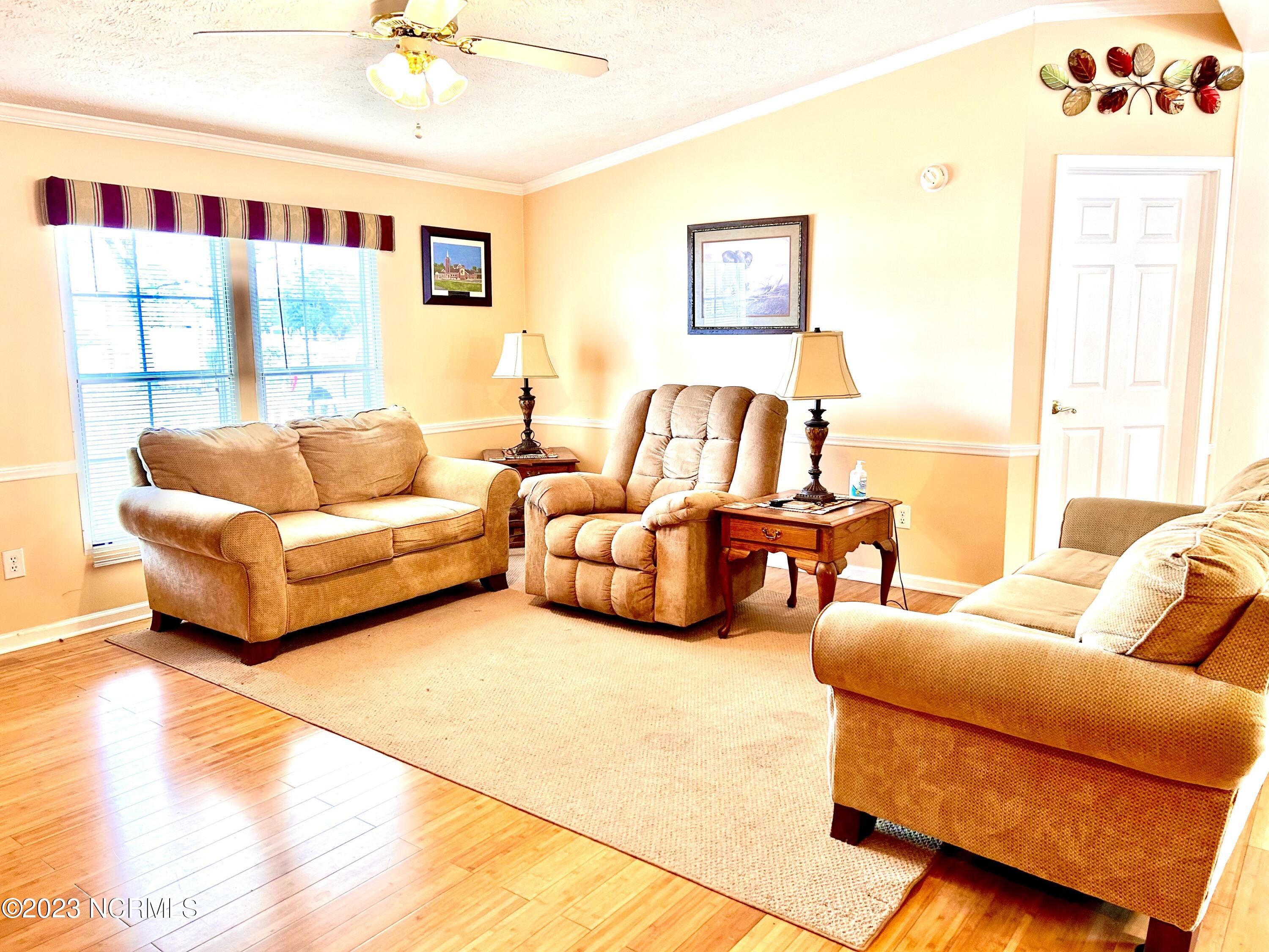 2759 Clearwater Court SW