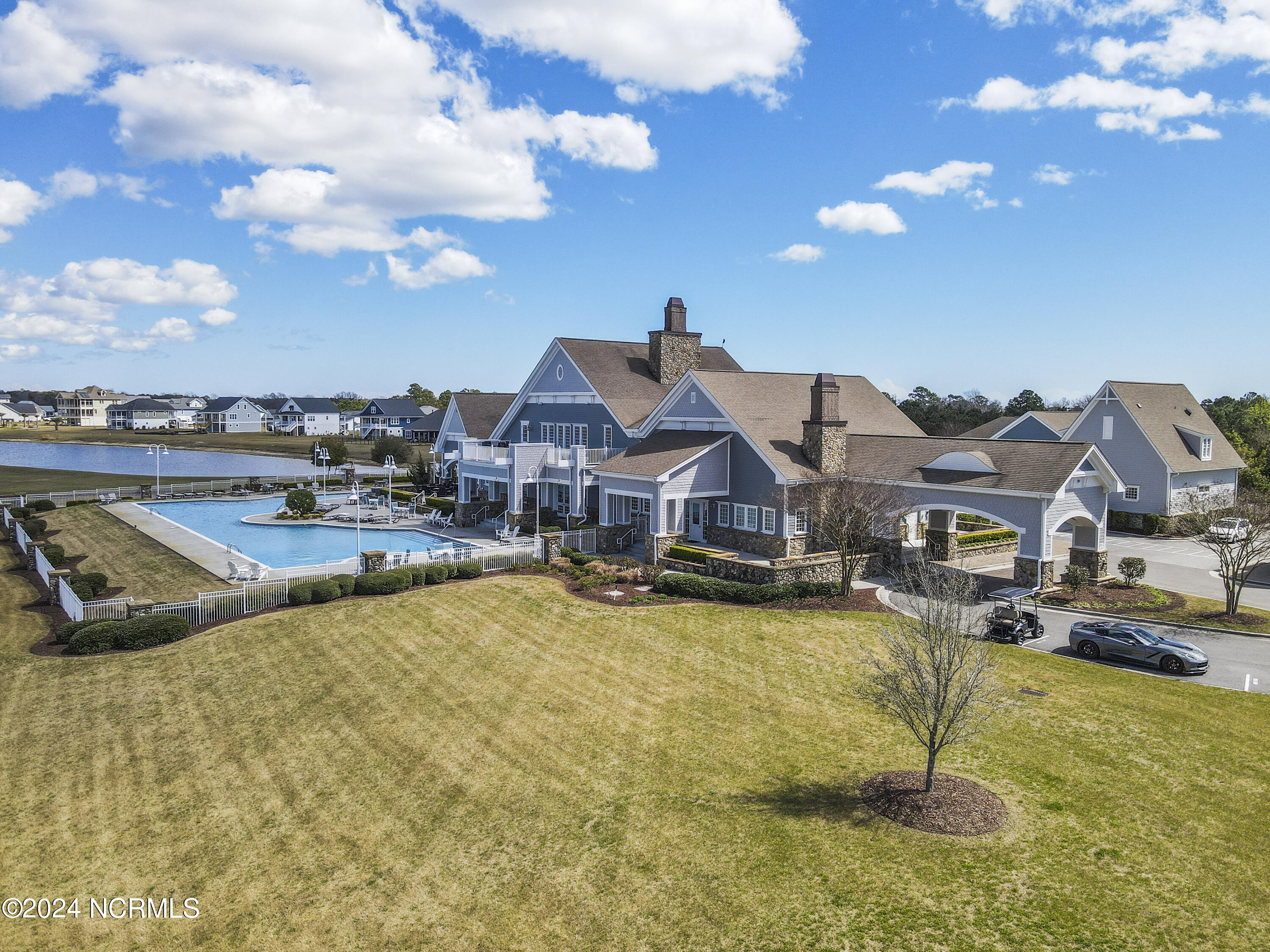 313 Lightning Bug Lane