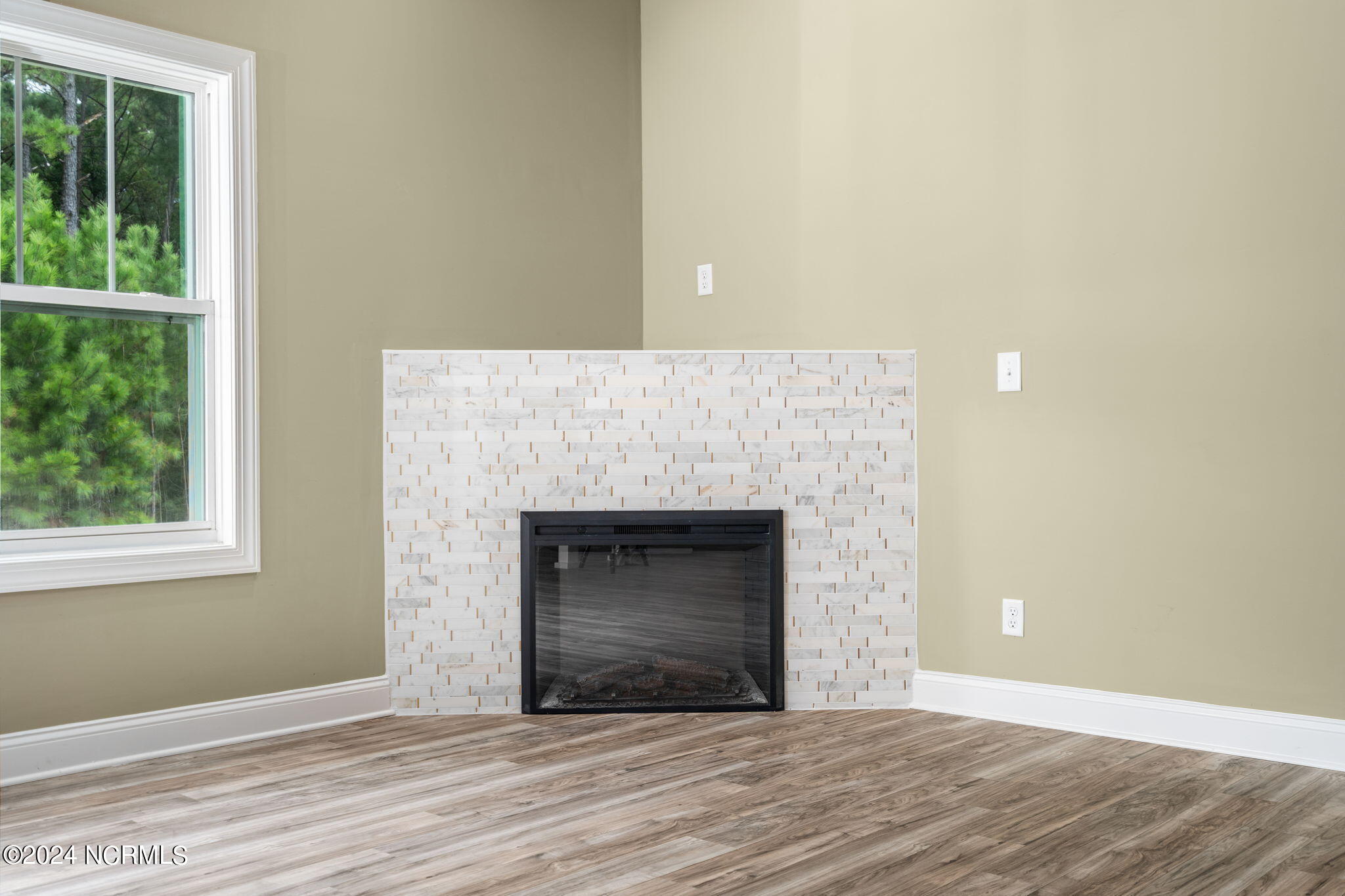 313 Lightning Bug Lane