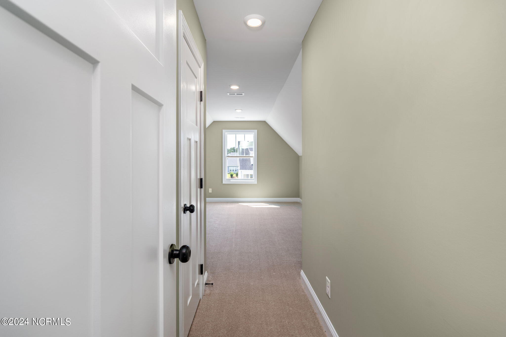 313 Lightning Bug Lane