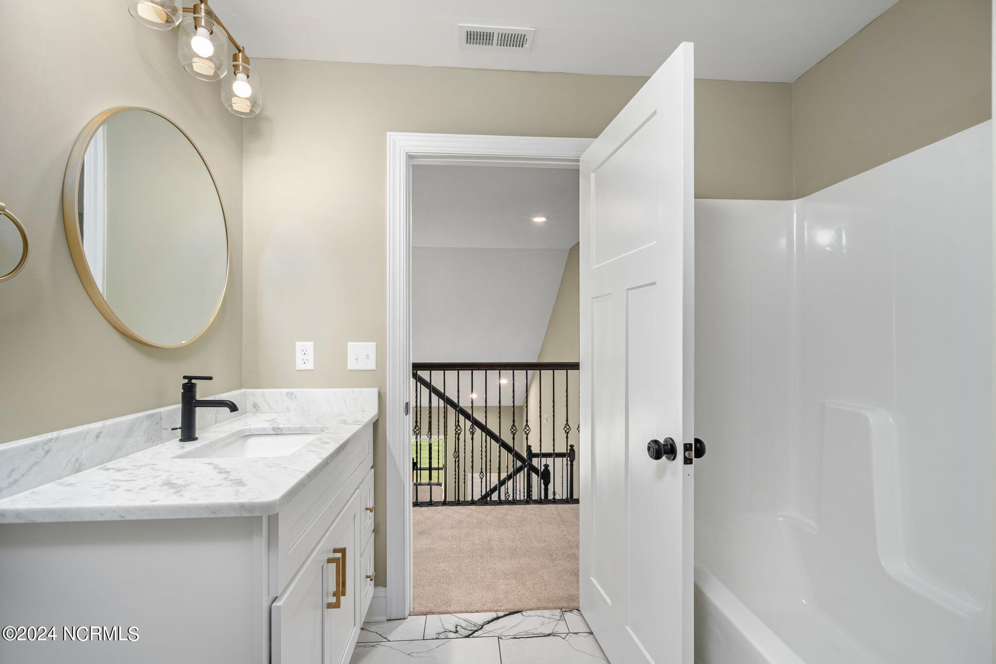 313 Lightning Bug Lane