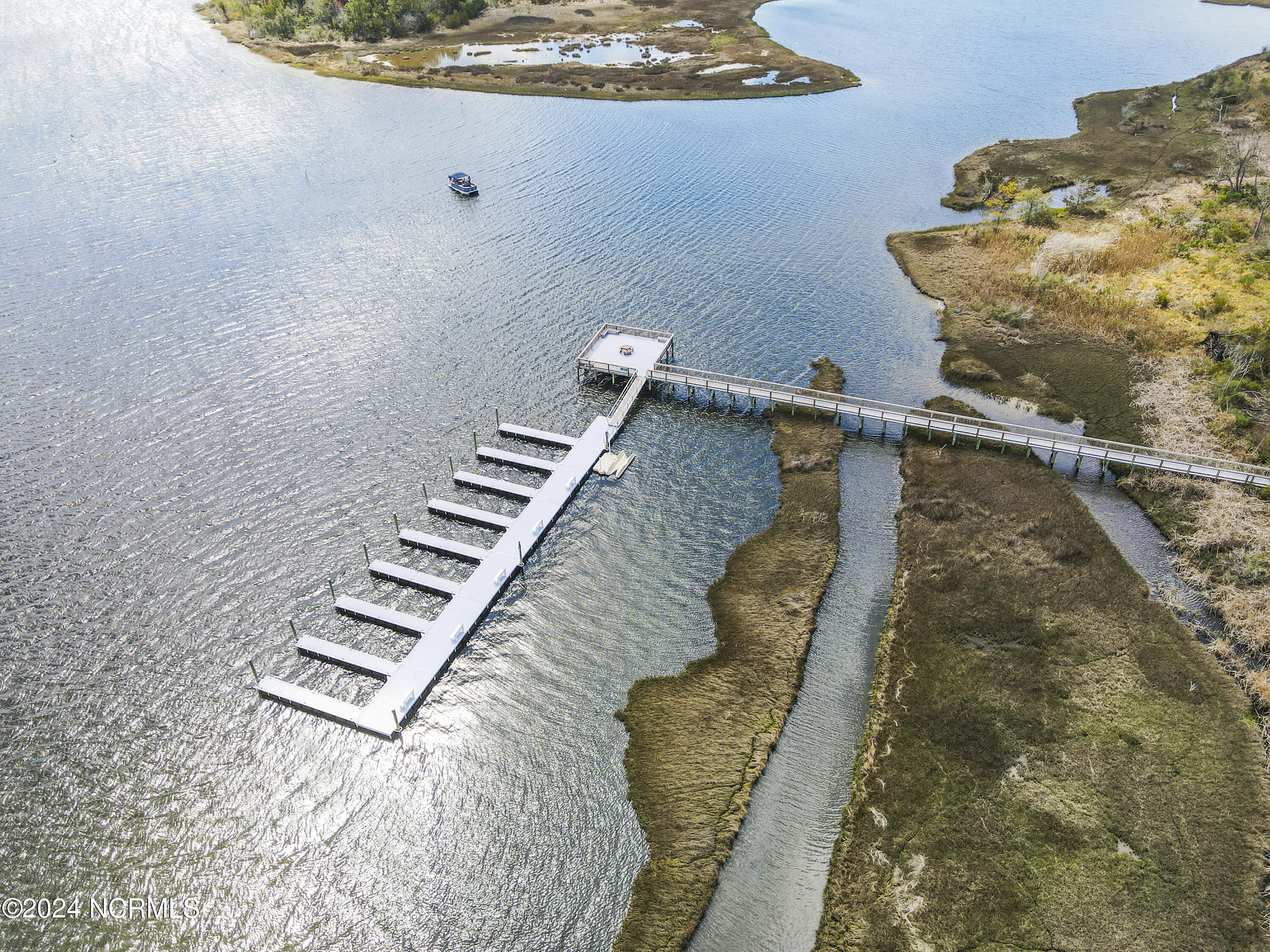 313 Lightning Bug Lane