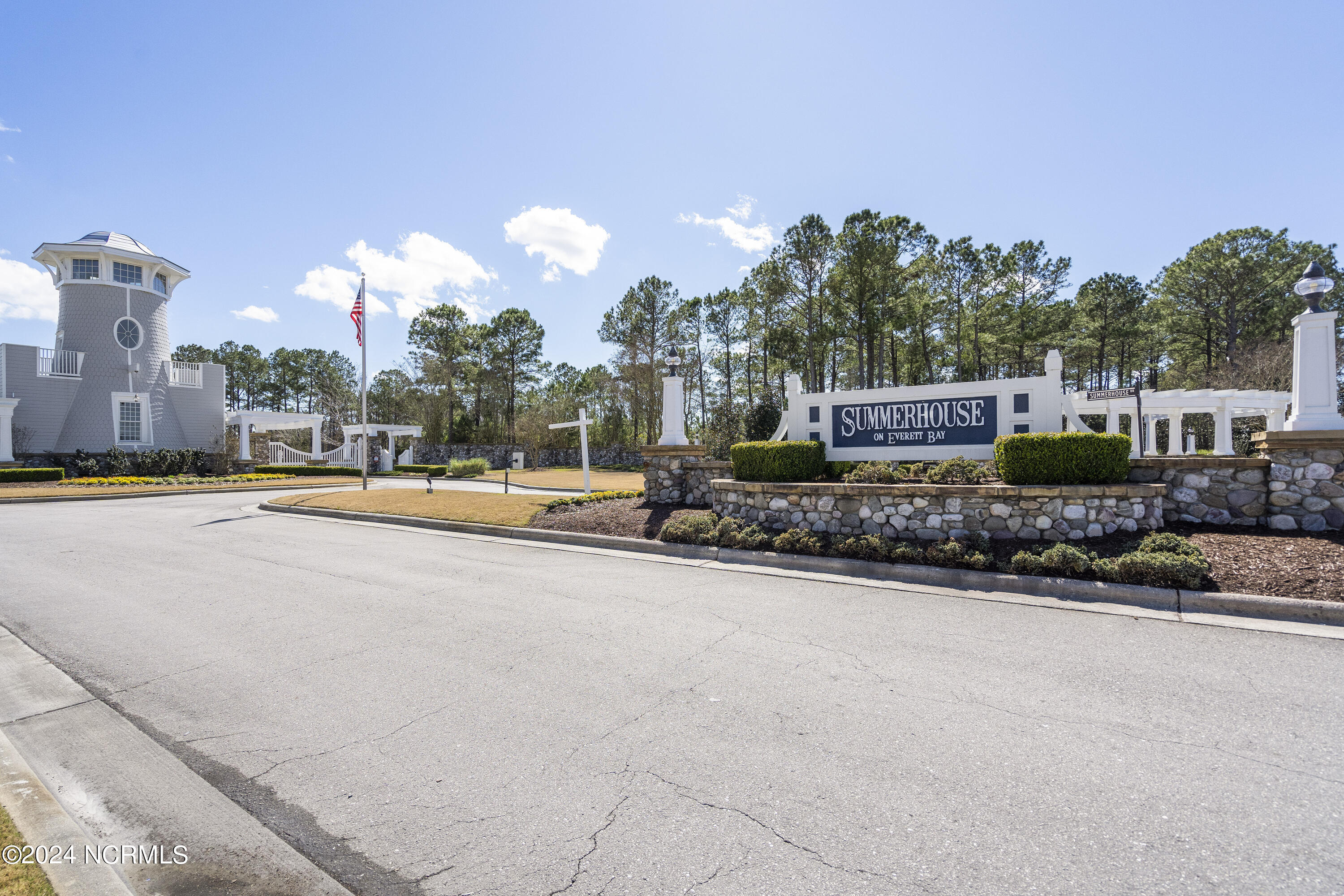 313 Lightning Bug Lane