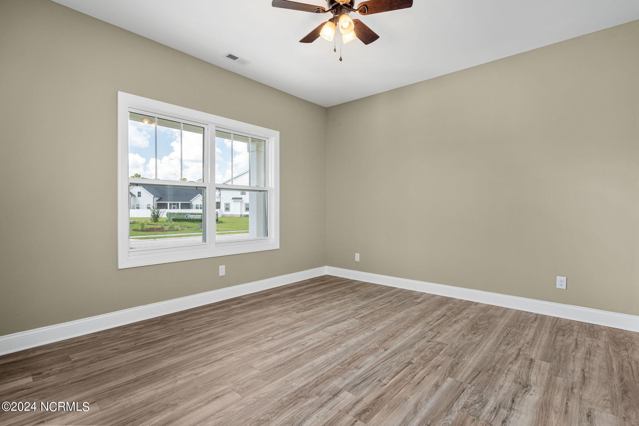 313 Lightning Bug Lane