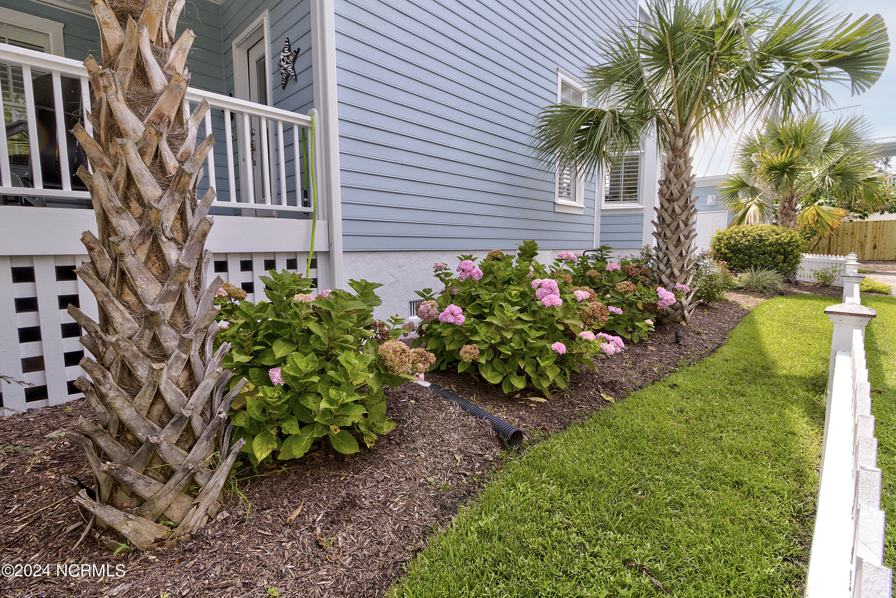 274 Silver Sloop Way