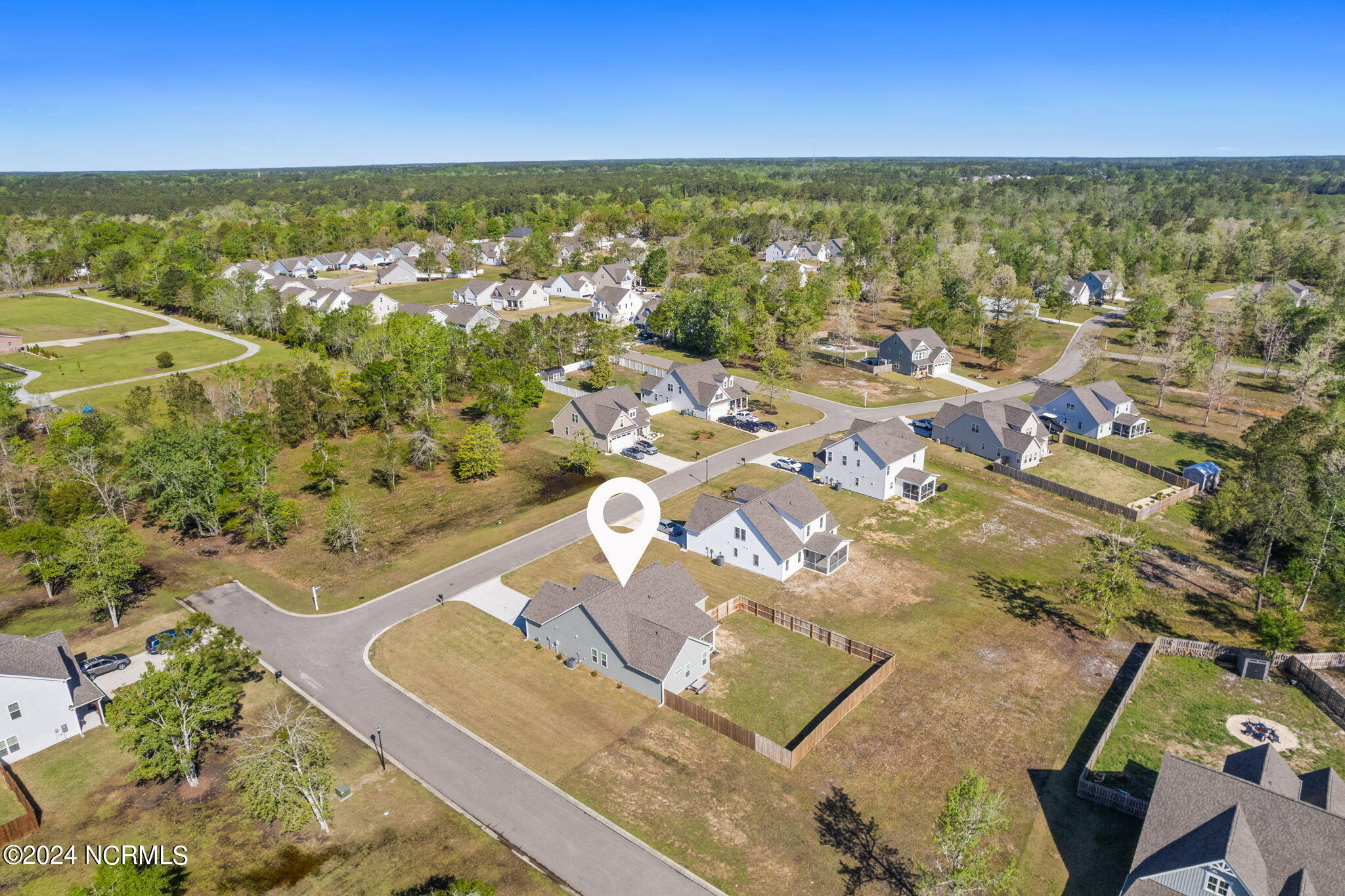 698 Squirrel Run Drive SW