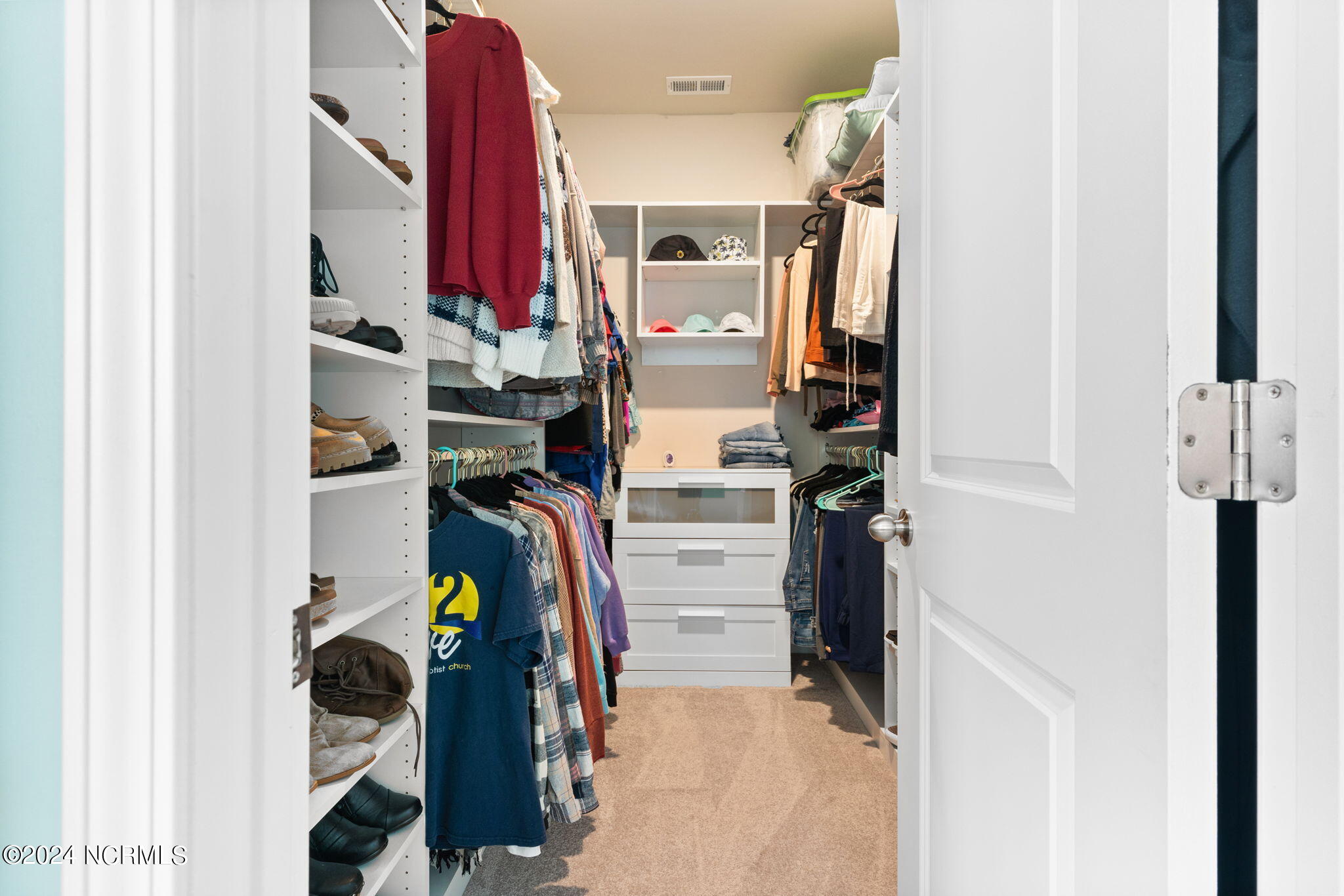 698 Squirrel Run Drive SW