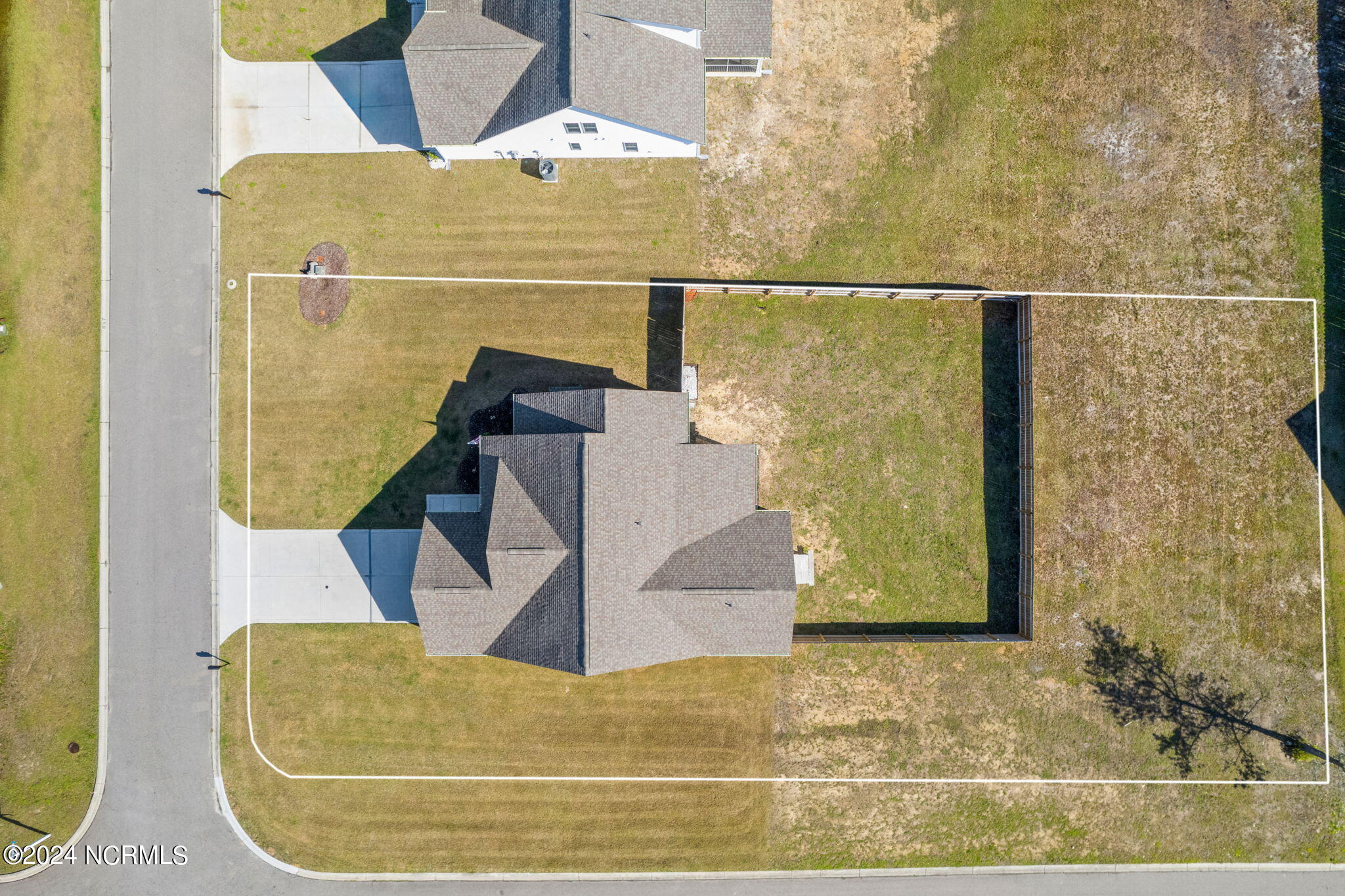 698 Squirrel Run Drive SW