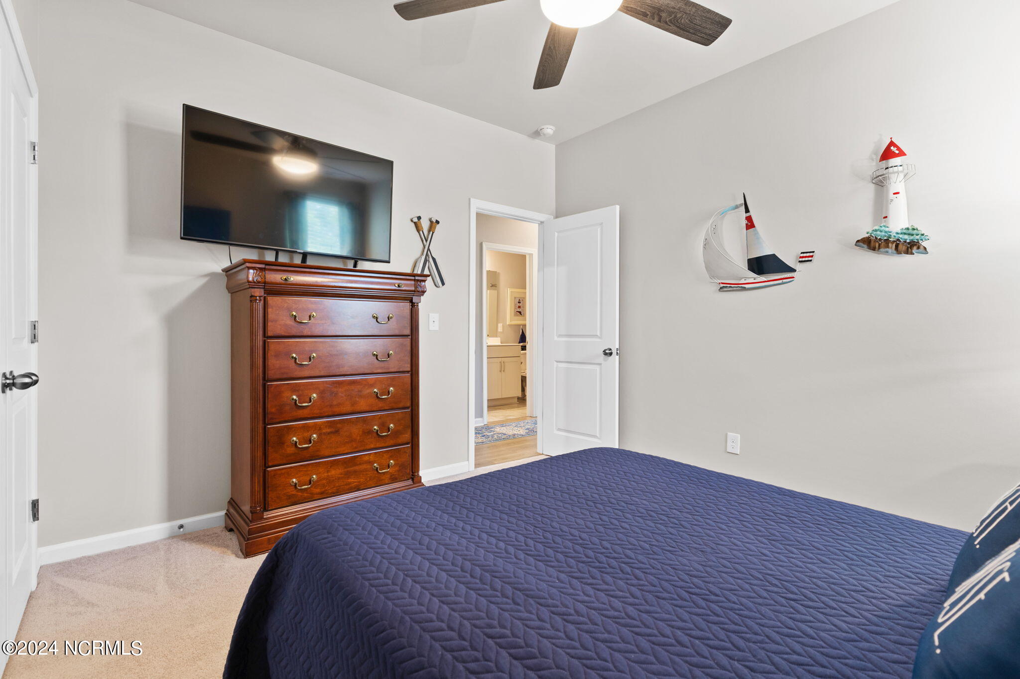 698 Squirrel Run Drive SW