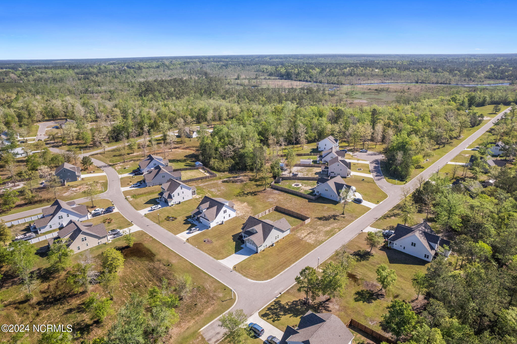 698 Squirrel Run Drive SW