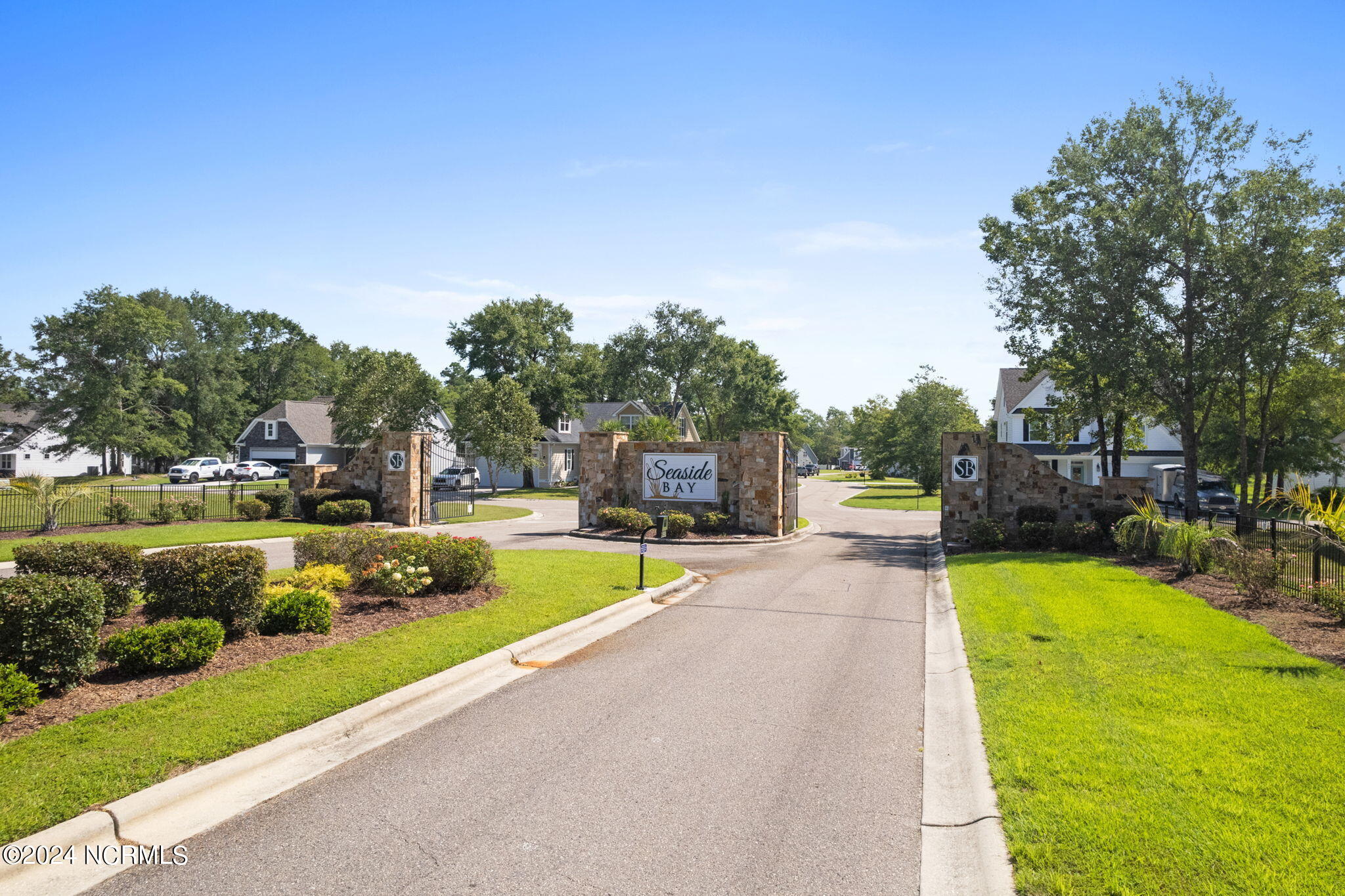 698 Squirrel Run Drive SW