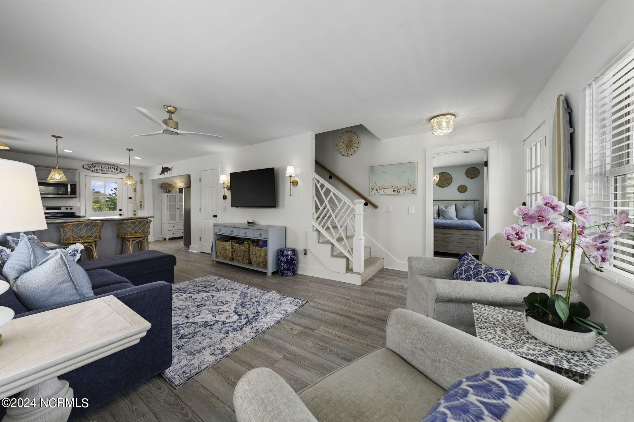 920 E Pelican Drive