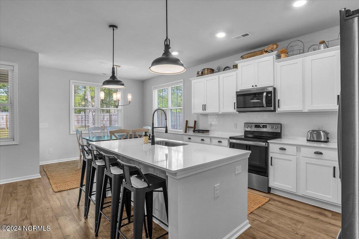 617 Sanctuary Point SW