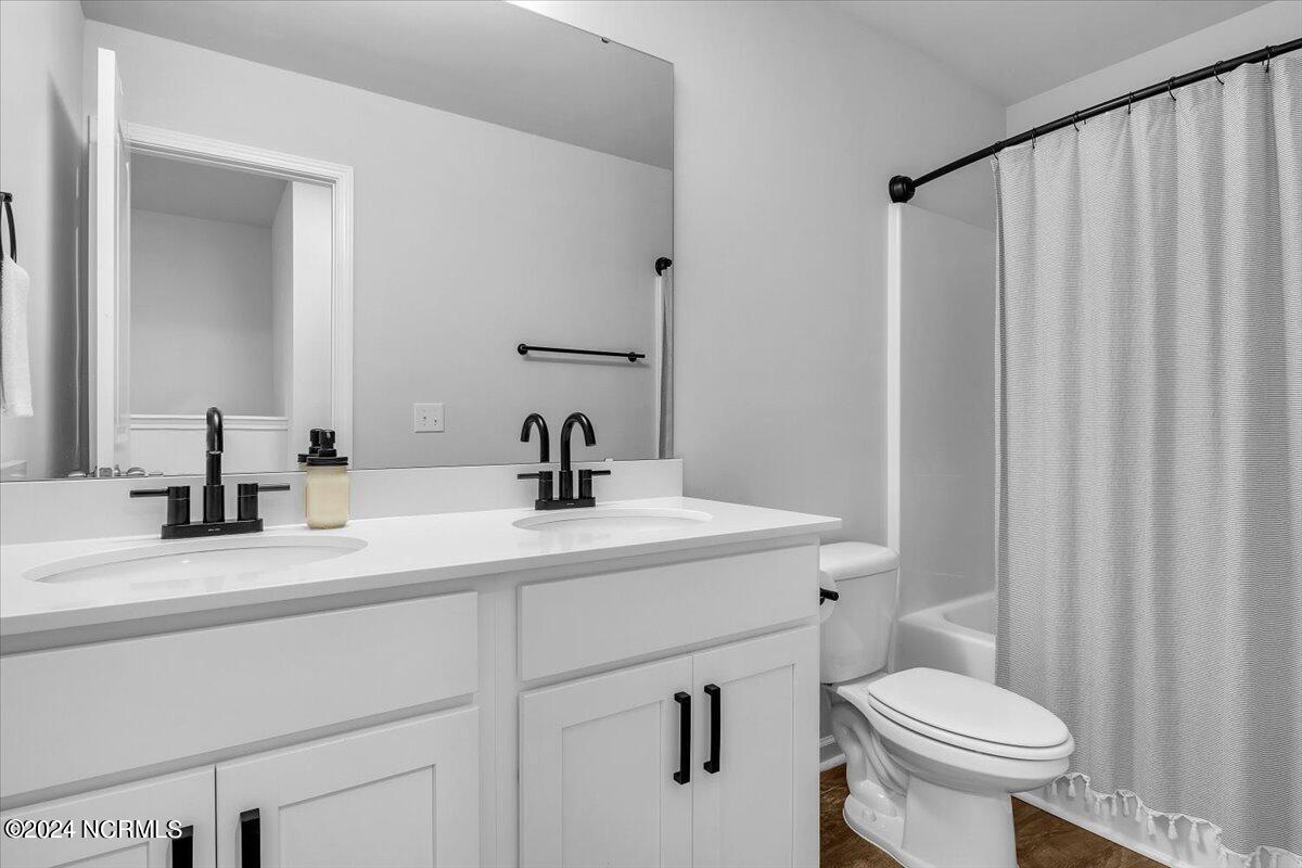 617 Sanctuary Point SW