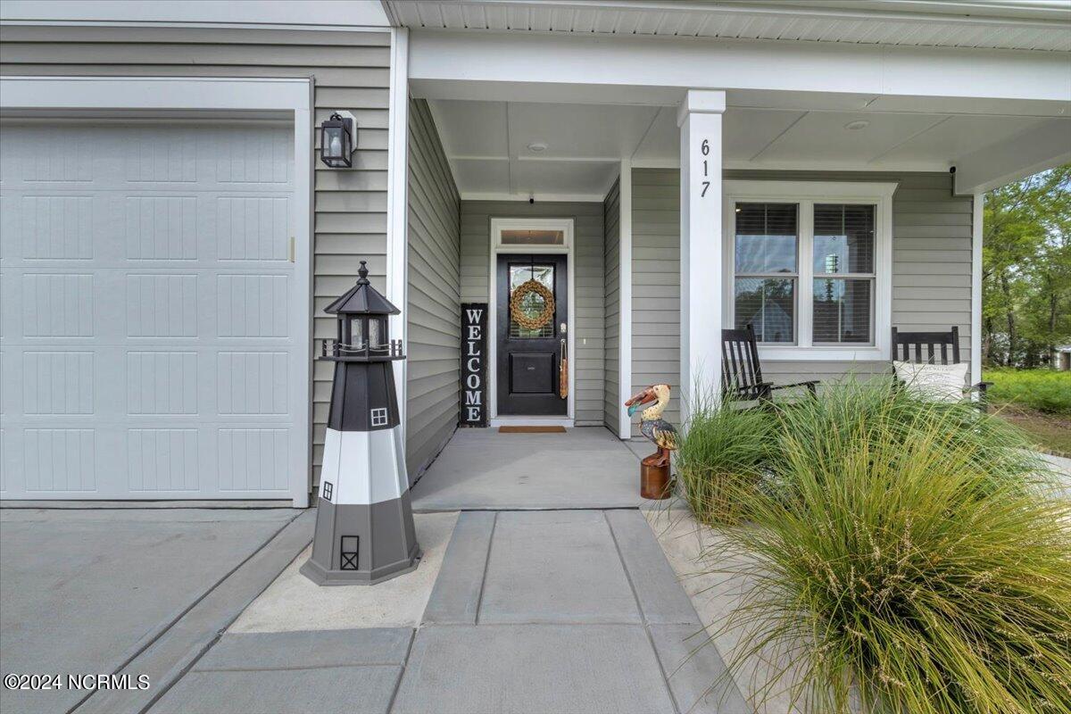 617 Sanctuary Point SW