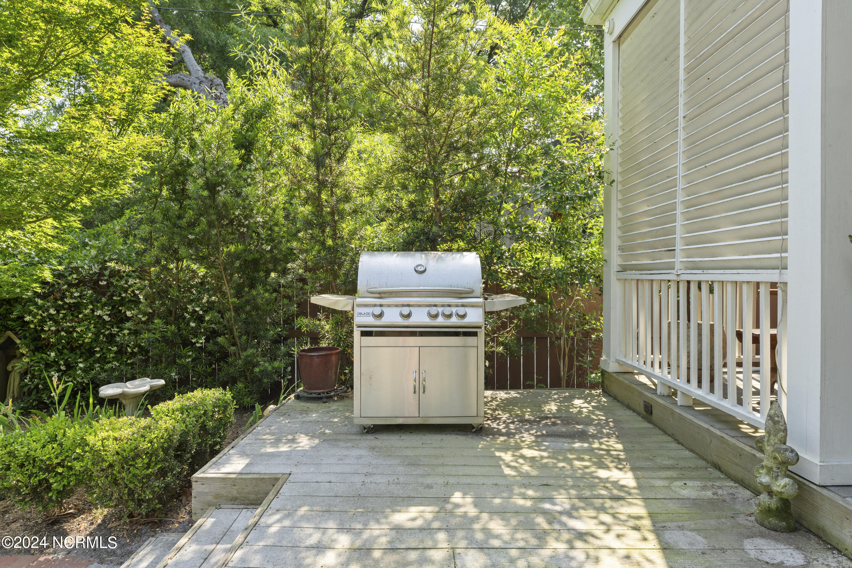 1711 Princess Street