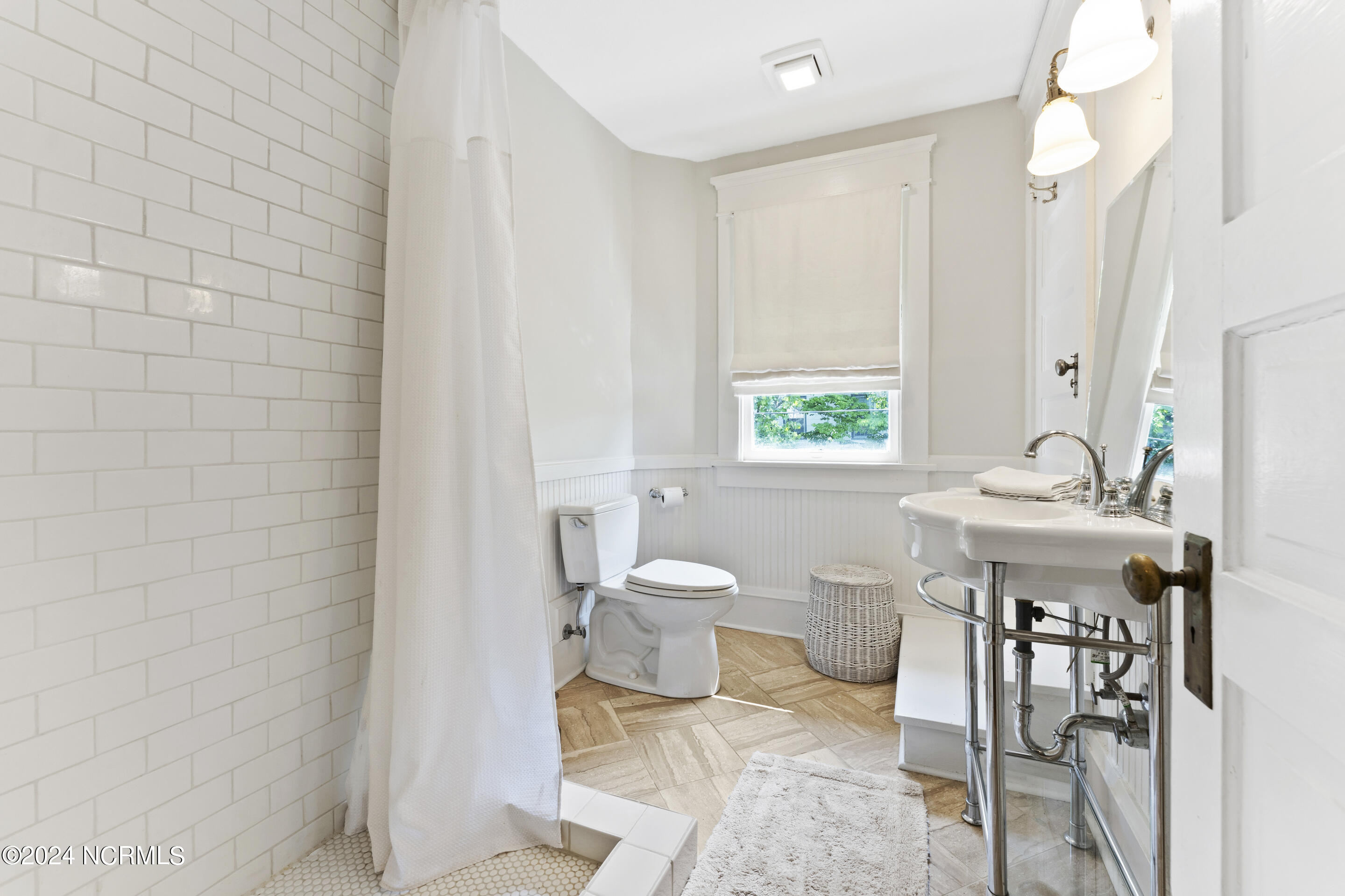 1711 Princess Street