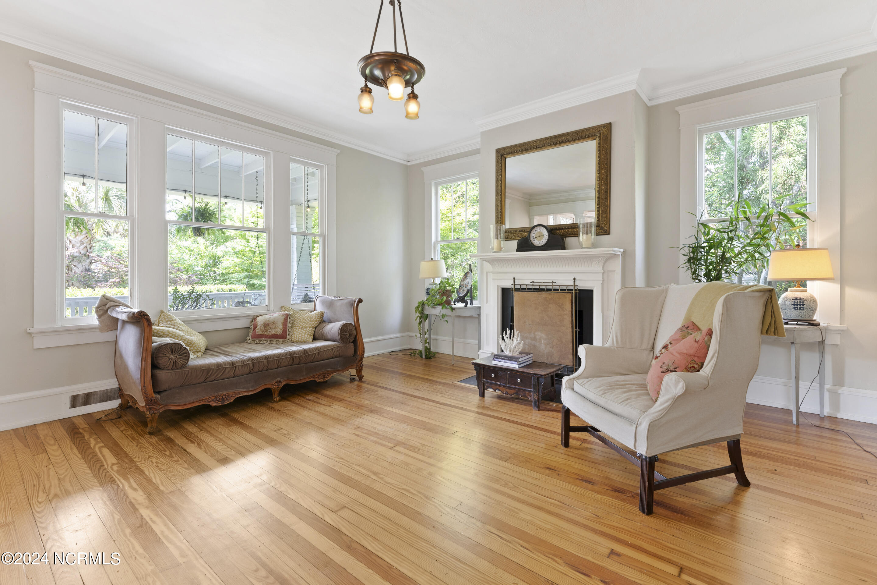 1711 Princess Street