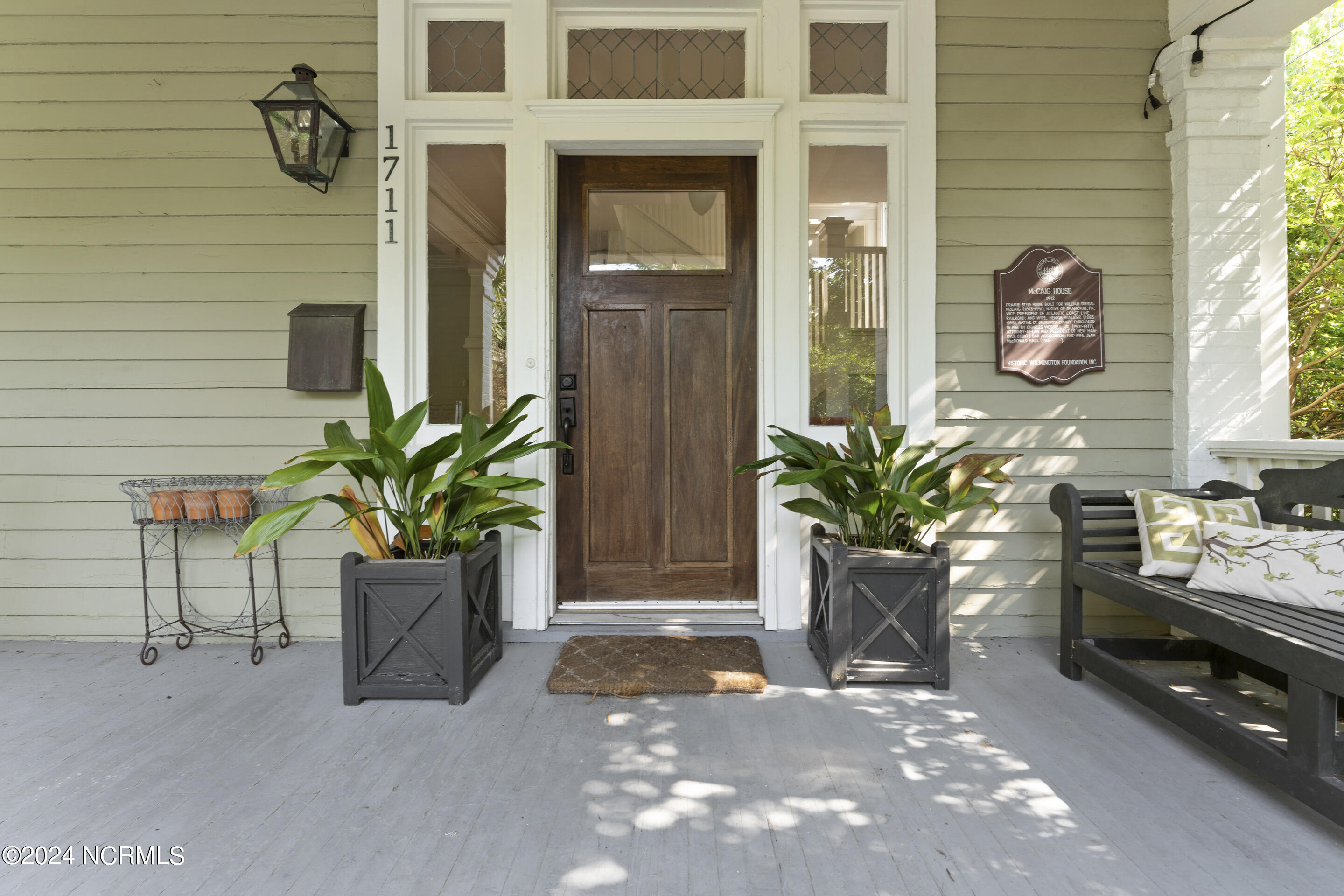 1711 Princess Street