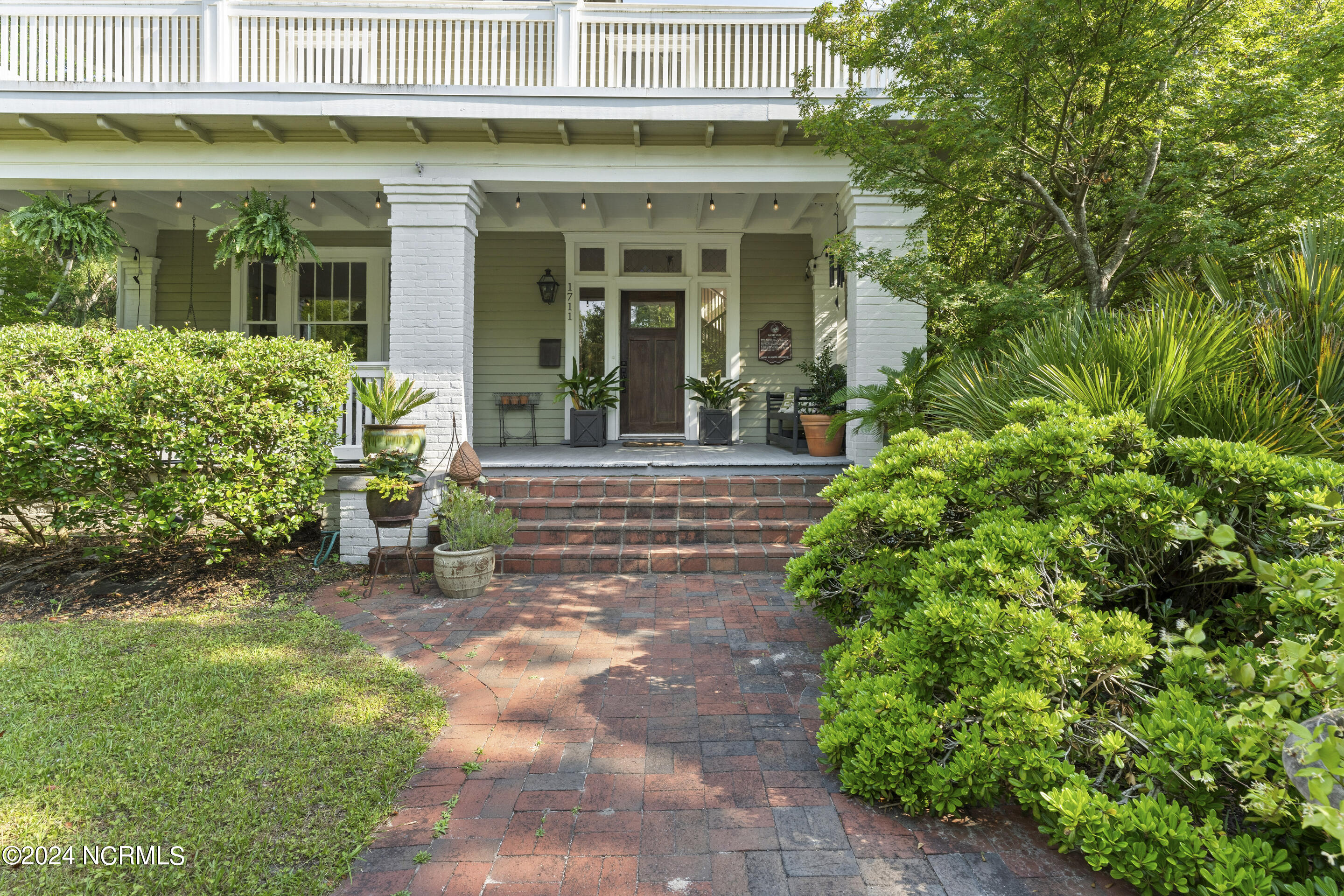 1711 Princess Street