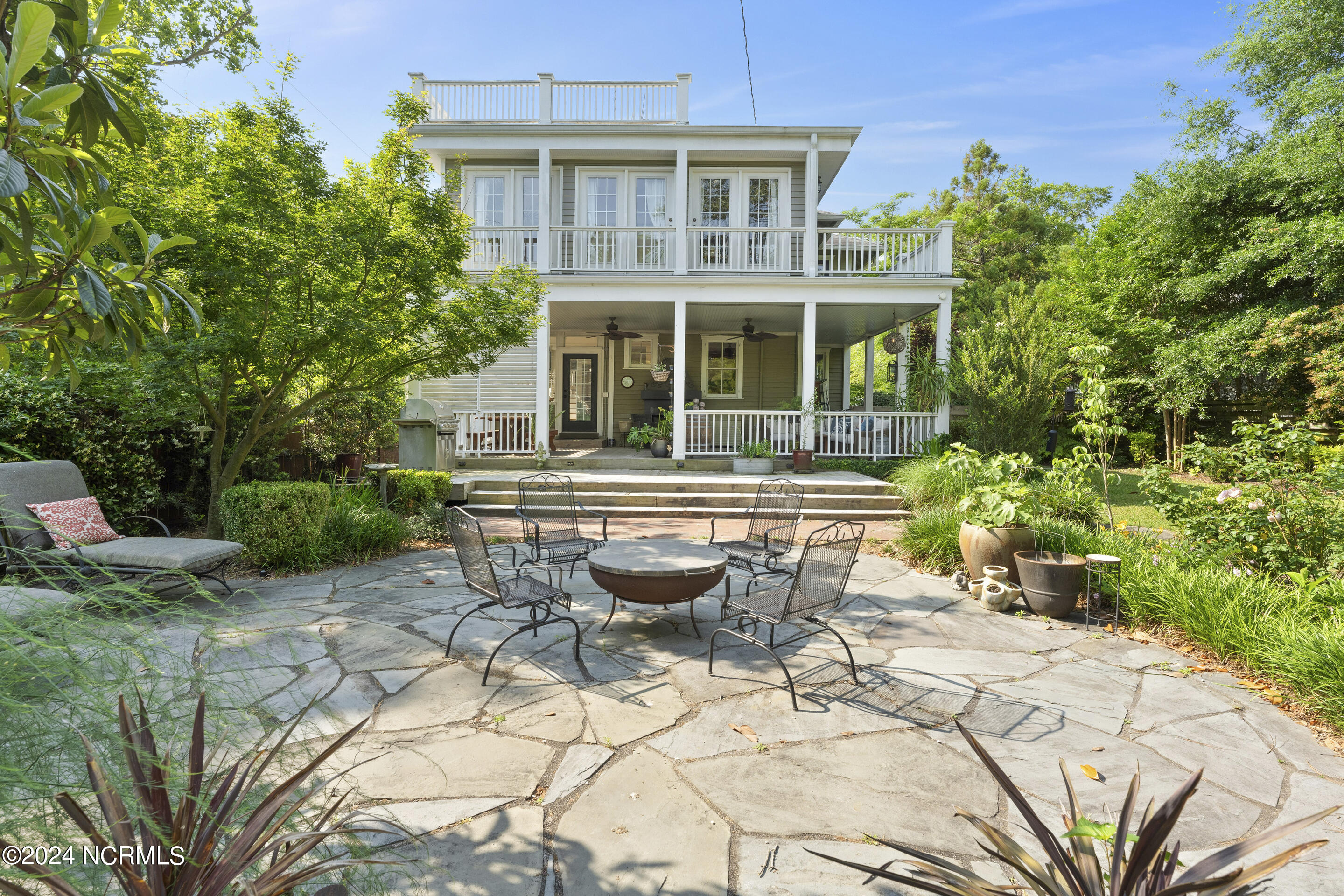 1711 Princess Street