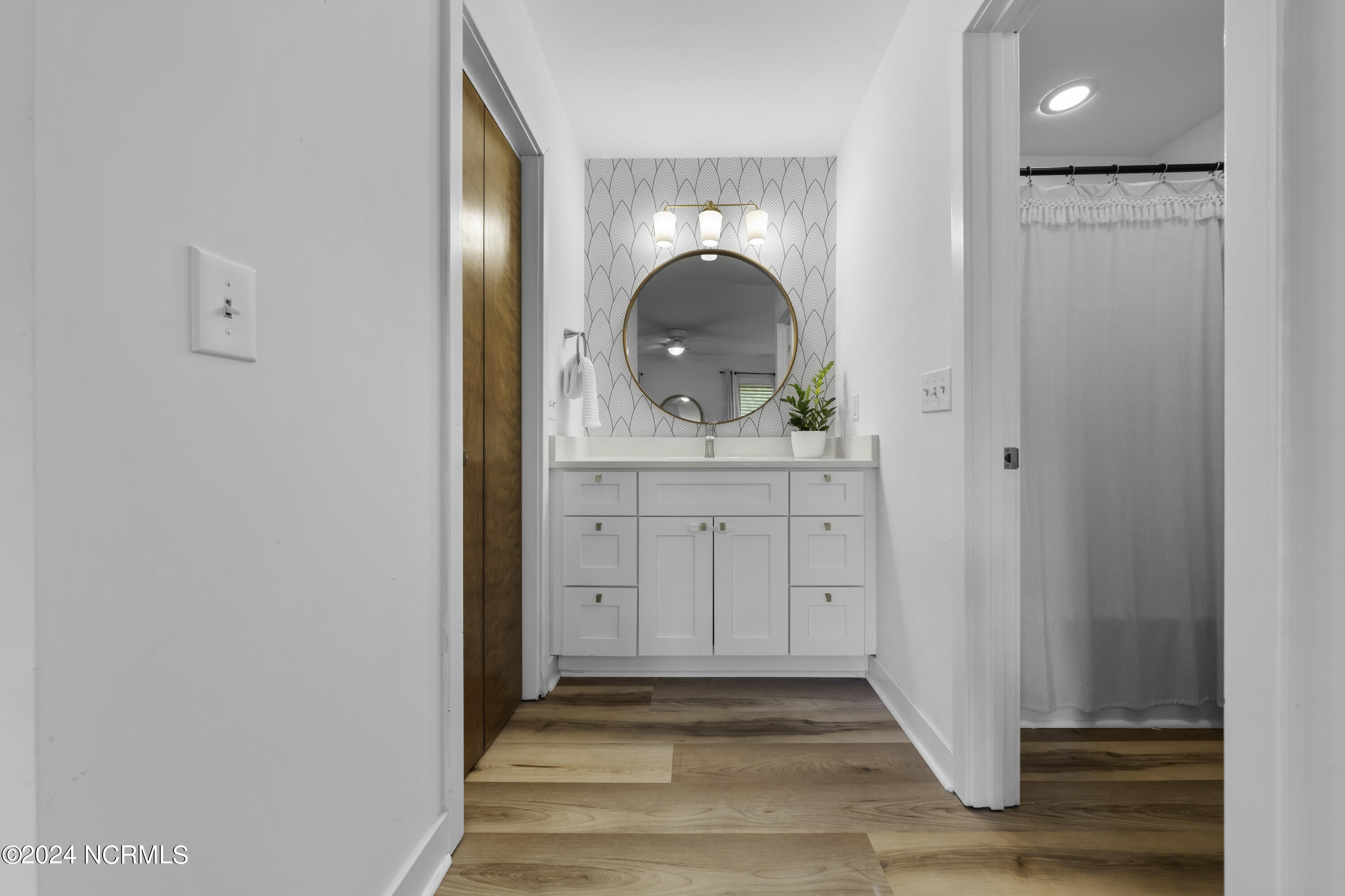 3426 Talon Court