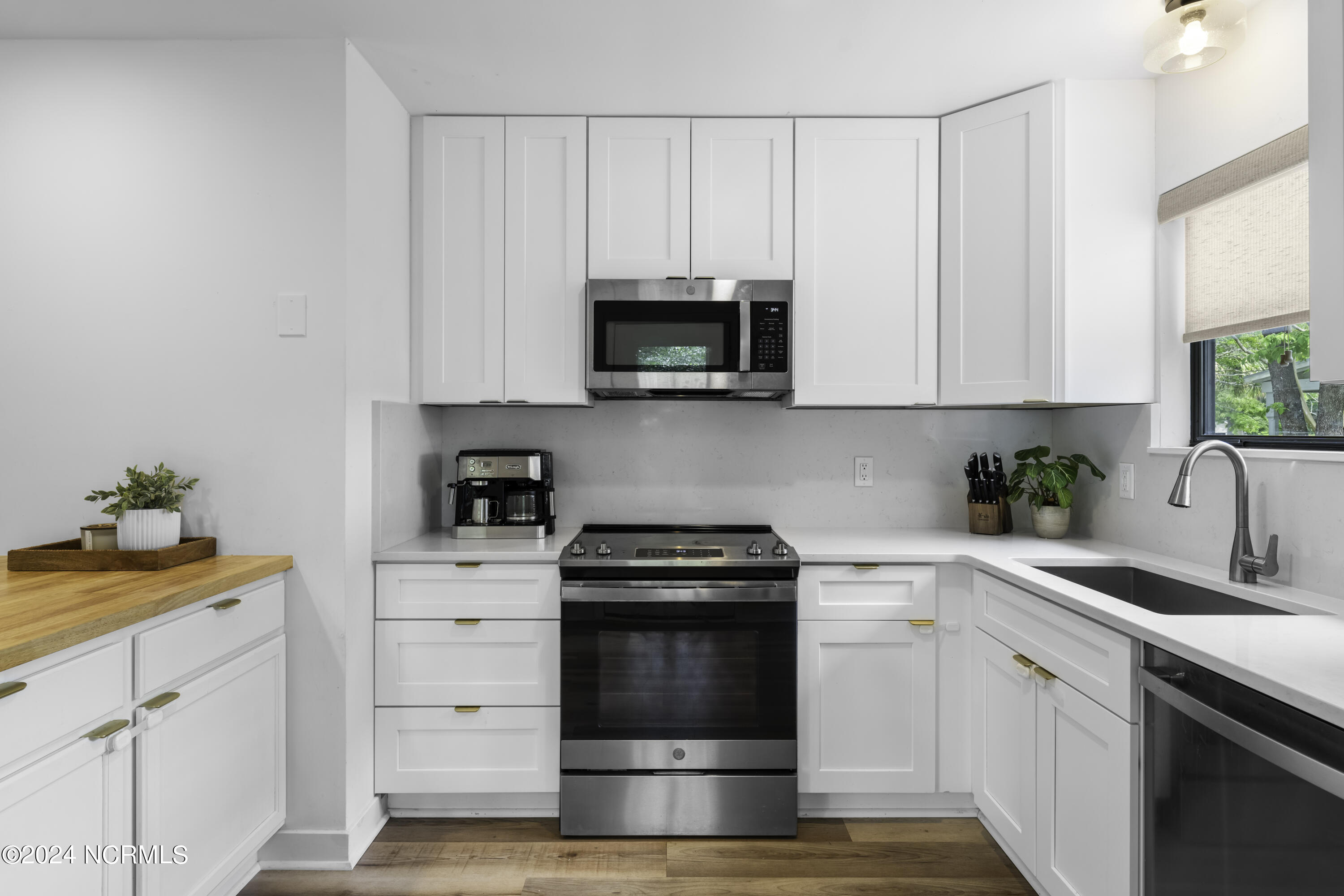 3426 Talon Court