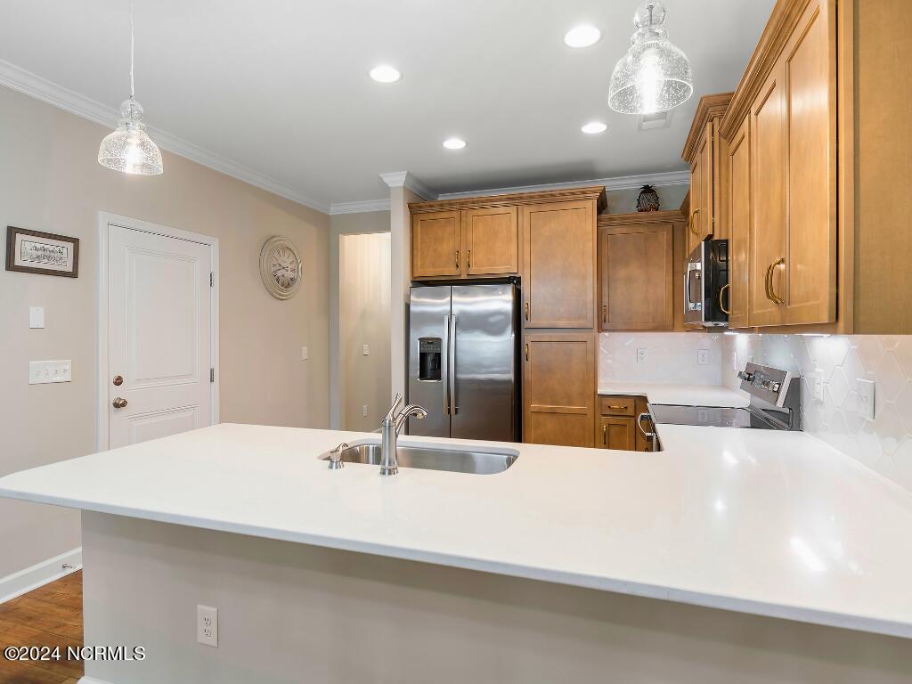 8870 Radcliff Drive NW