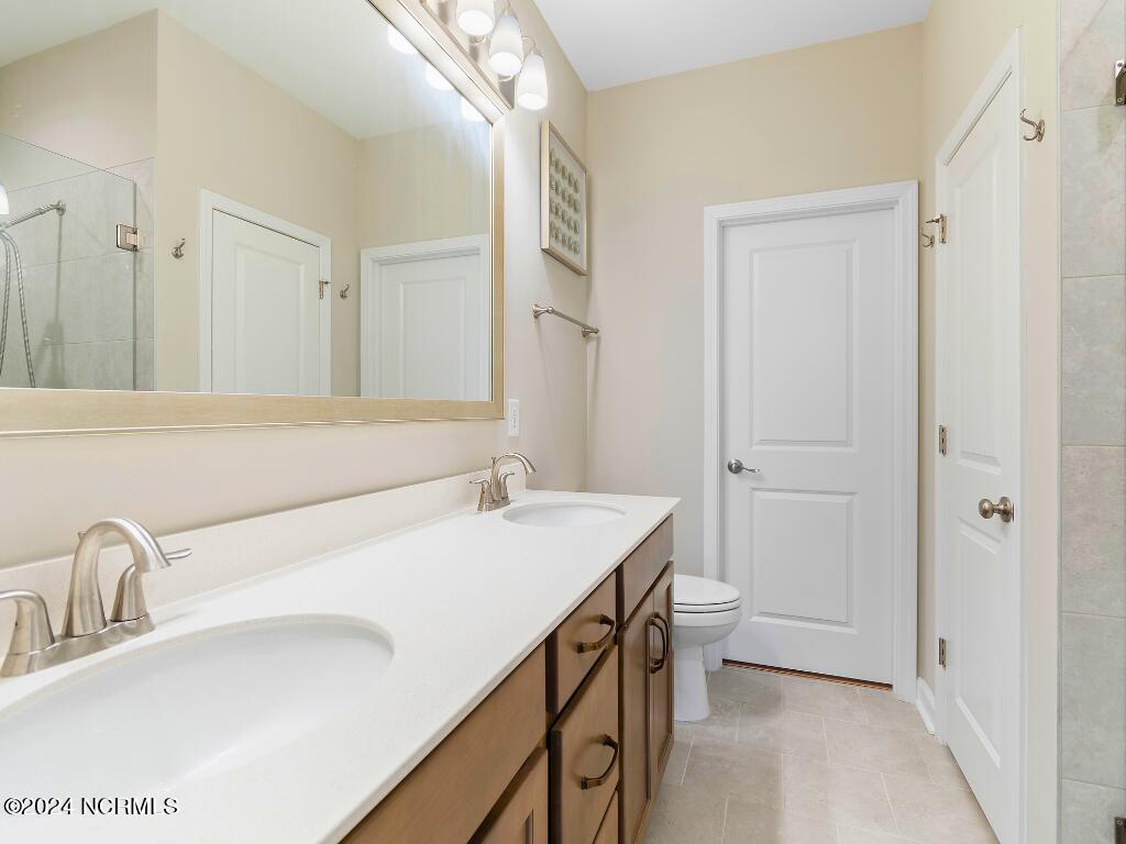 8870 Radcliff Drive NW