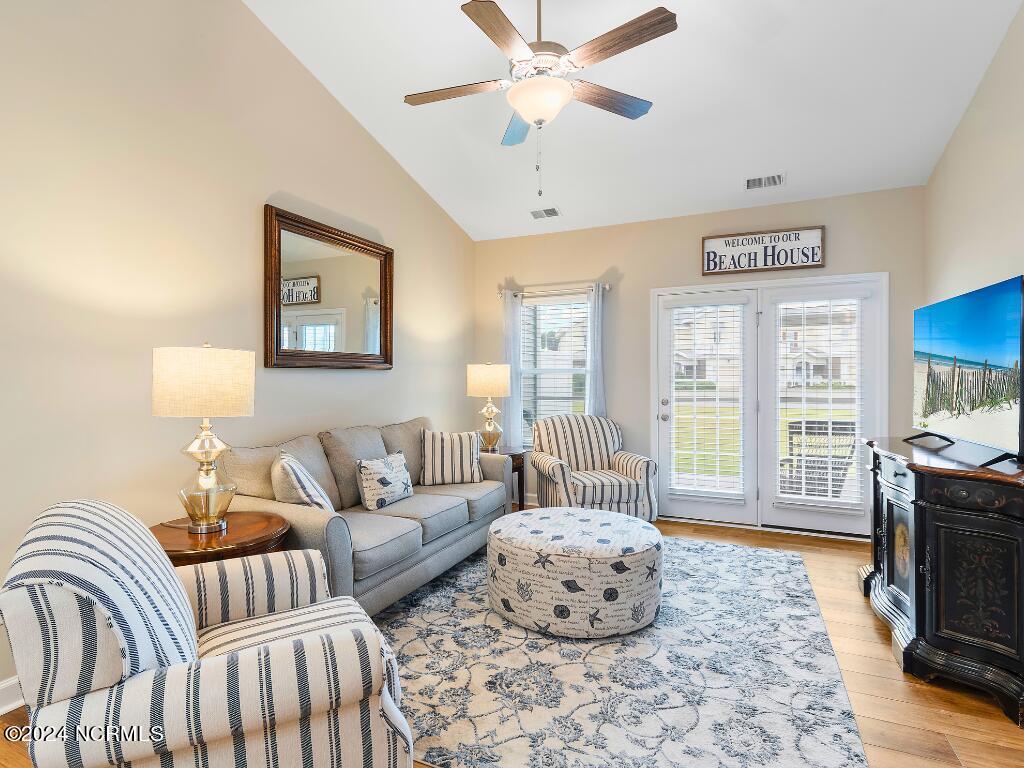 8870 Radcliff Drive NW