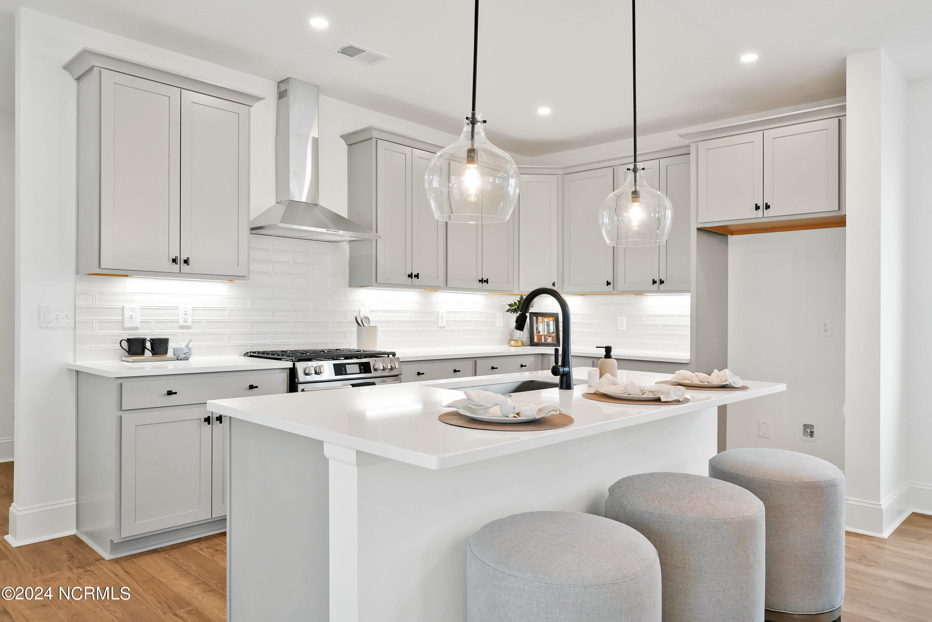 1130 Trisail Terrace