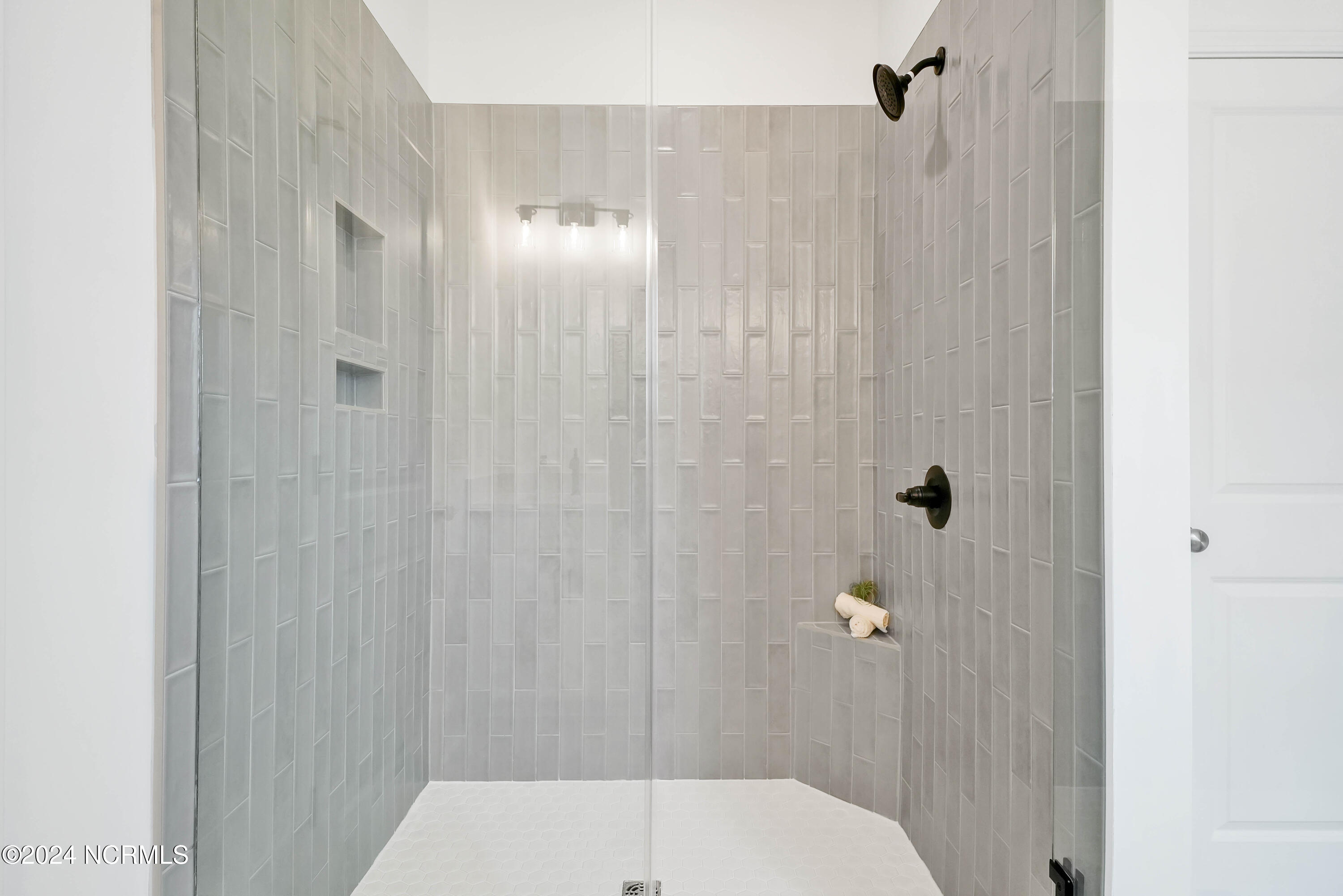 1130 Trisail Terrace