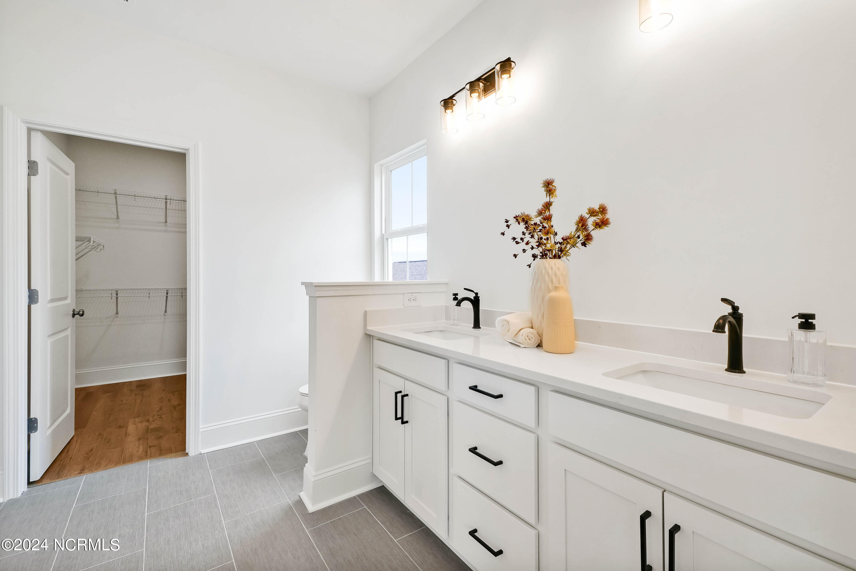 1130 Trisail Terrace