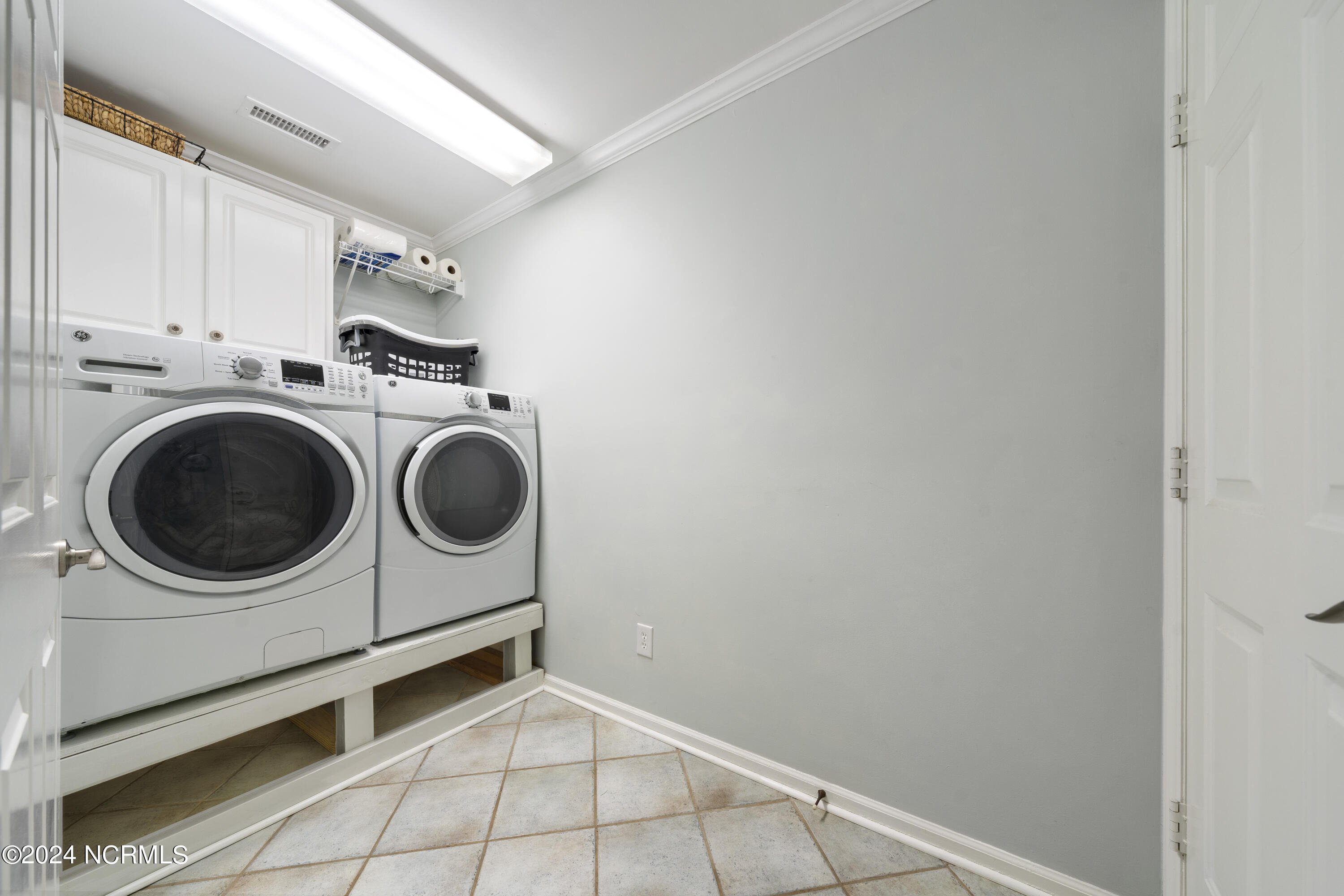 224 Rouen Court