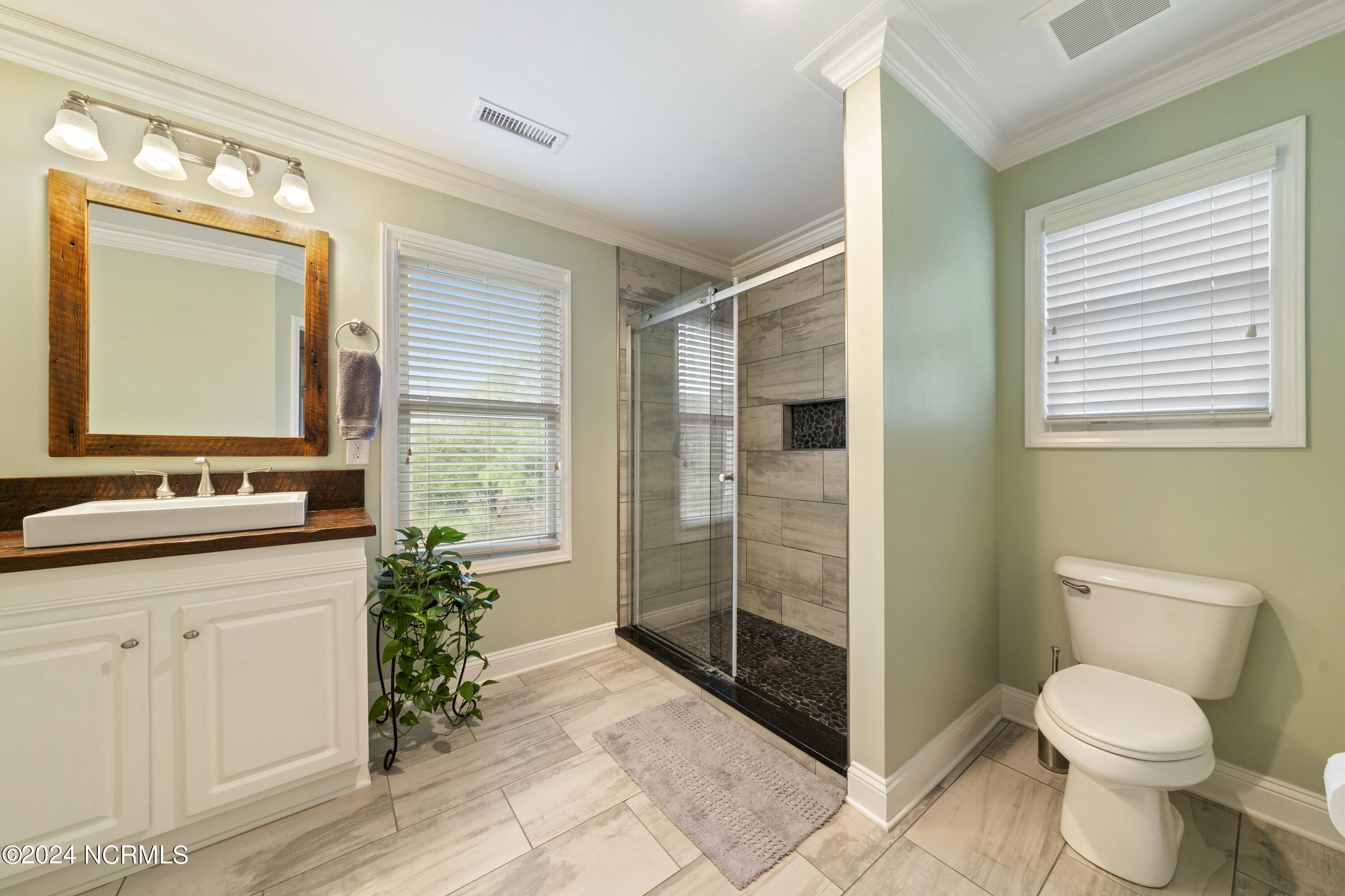 224 Rouen Court