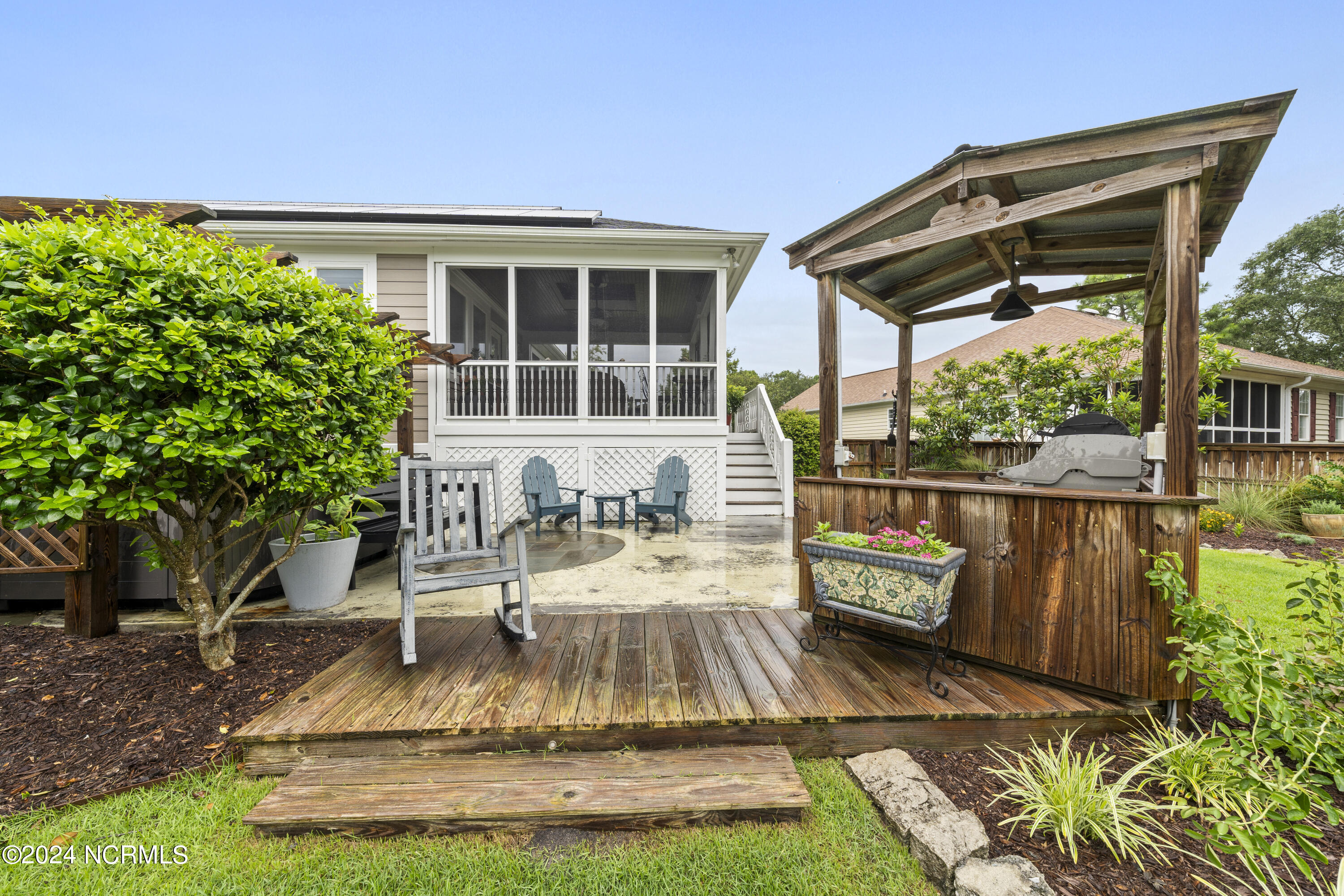 224 Rouen Court