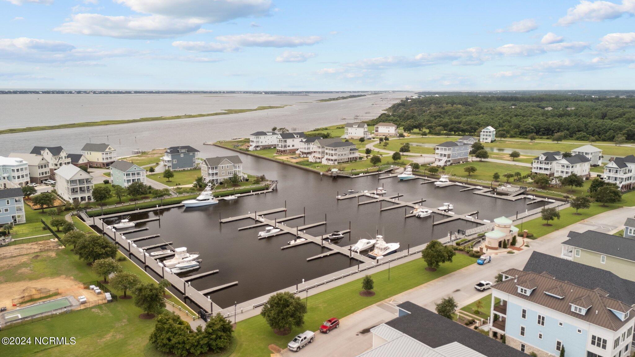 458 Kensington Place