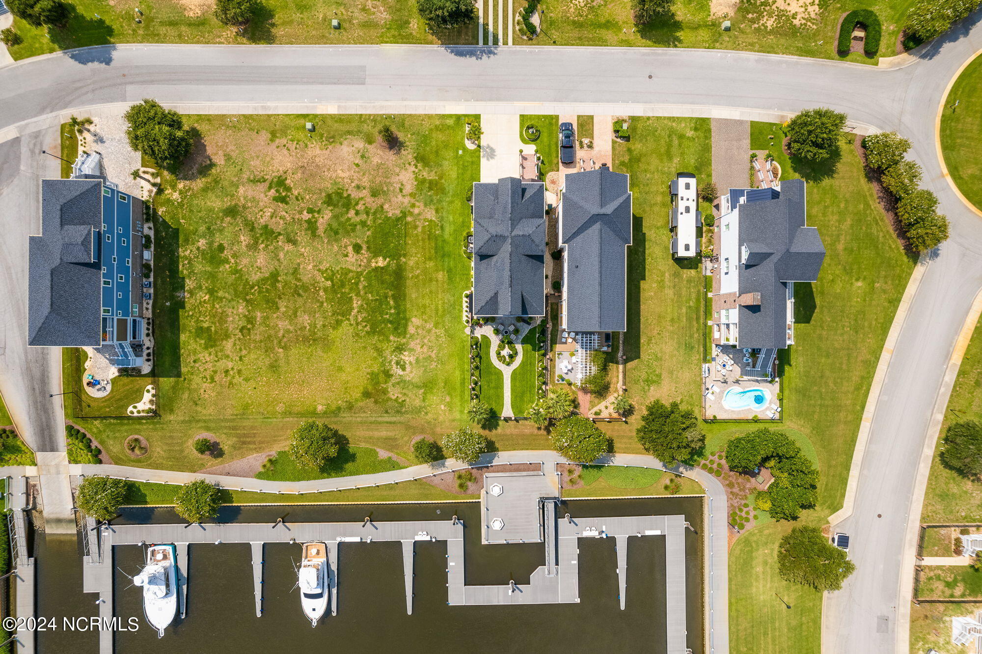 458 Kensington Place