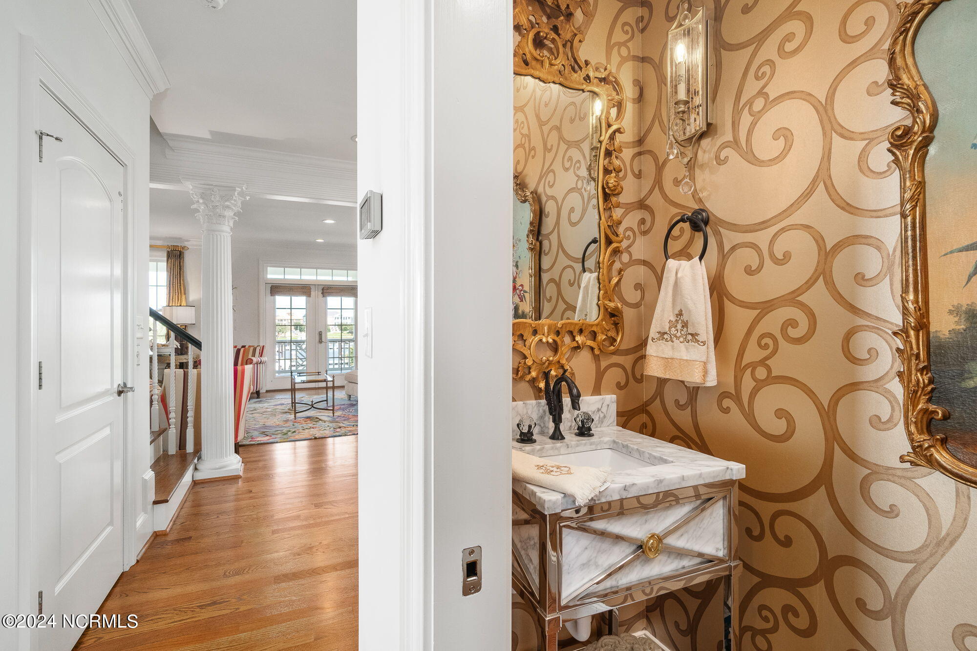 458 Kensington Place