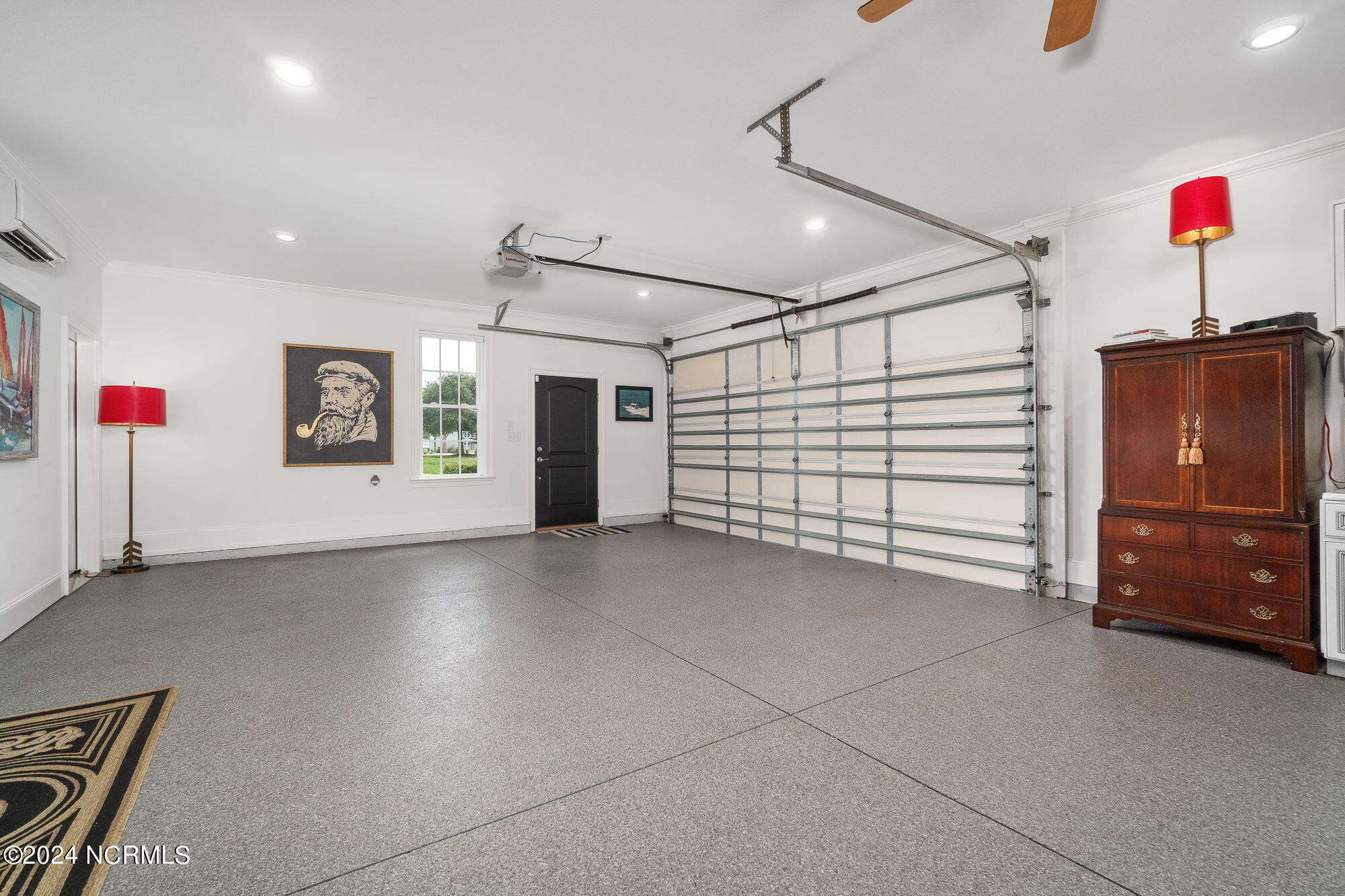 458 Kensington Place