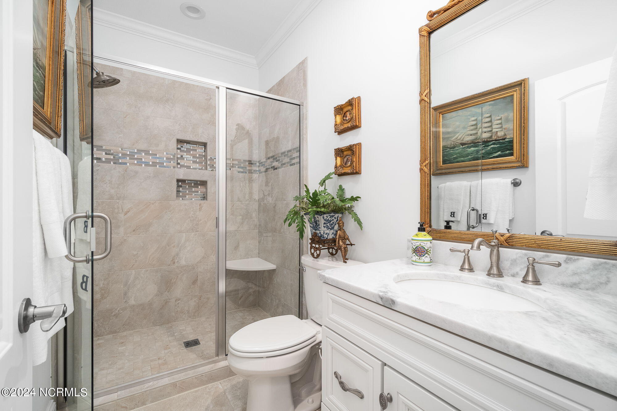 458 Kensington Place