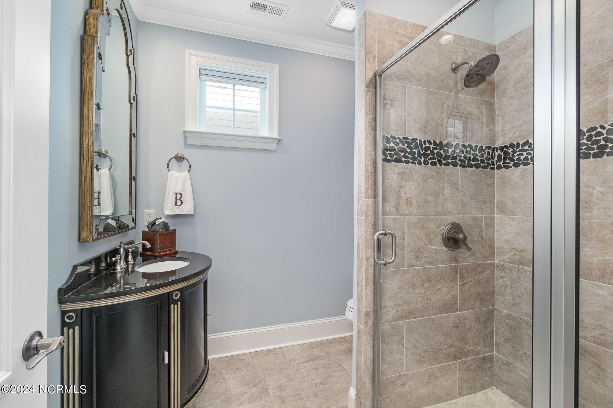 458 Kensington Place